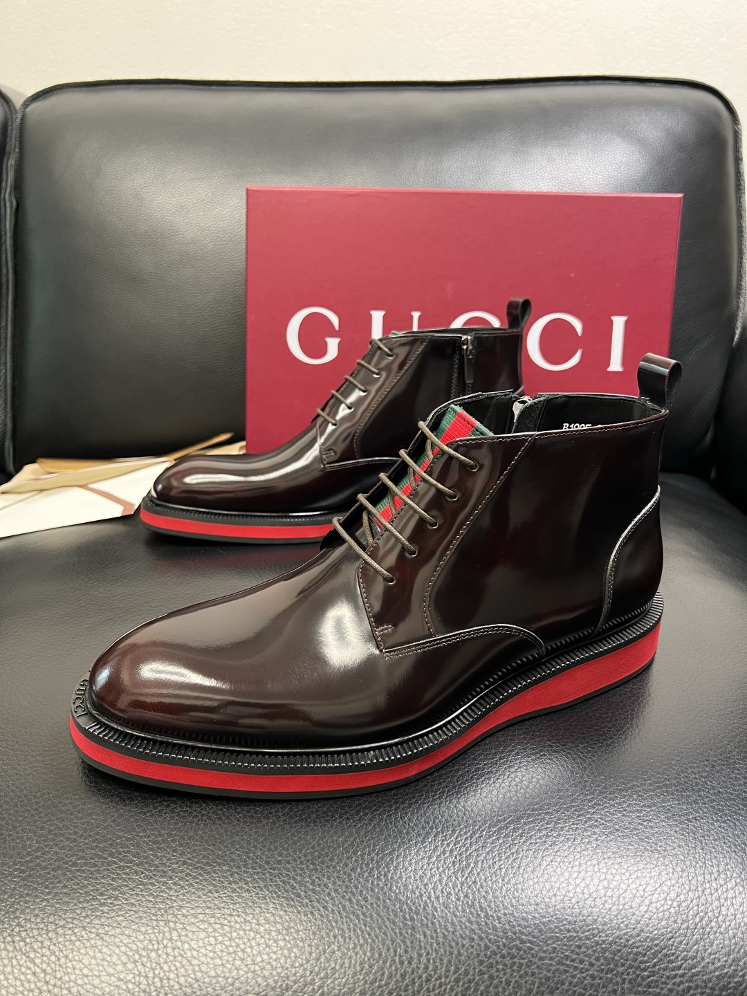 Gucci 高品质 顶级工艺品 古奇 皮鞋系列专柜同步 原厂配置，意大利进口原版牛皮，进口水染牛里 ，鞋