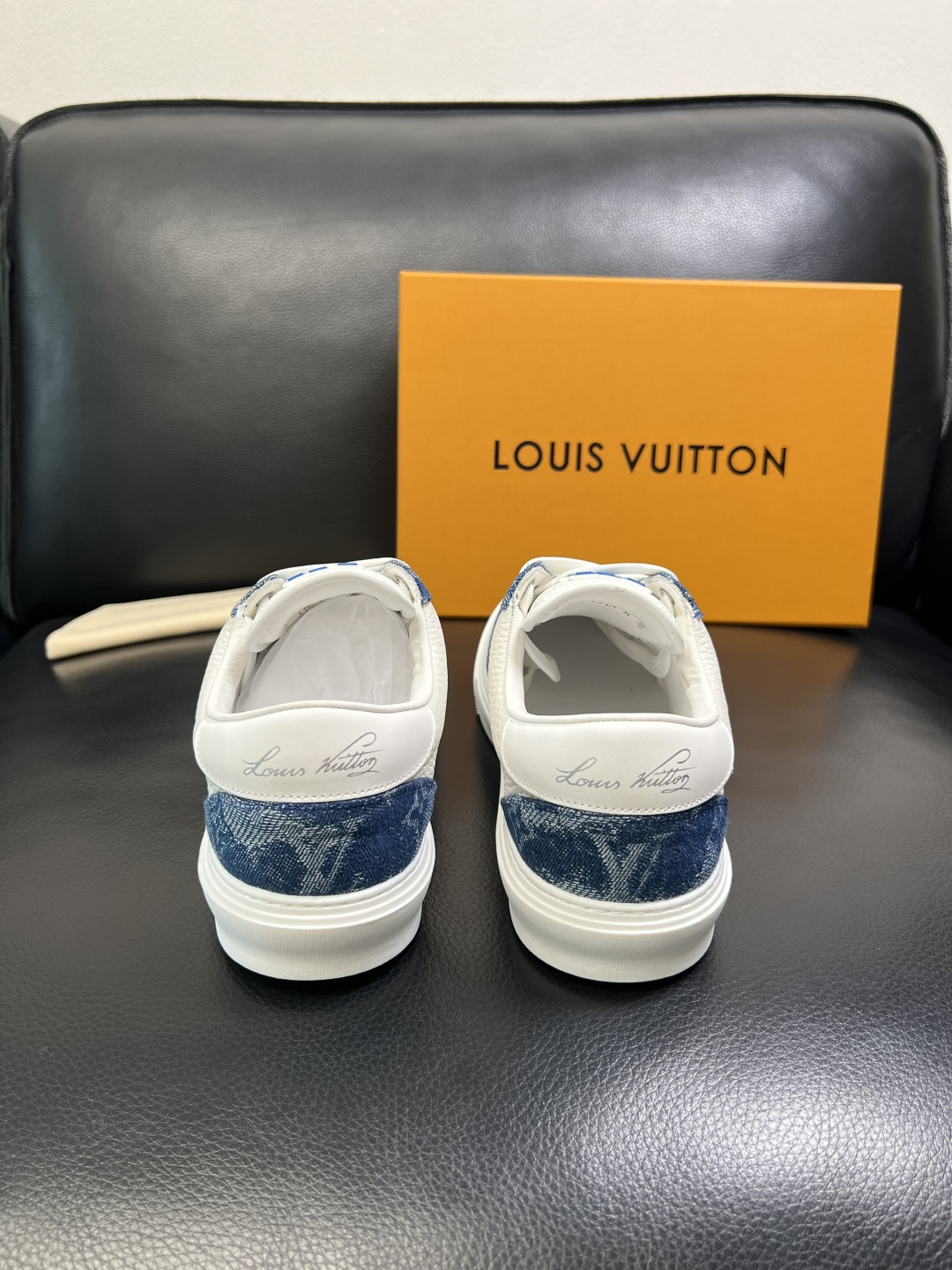 Lv 高品质 顶级工艺品 路易威登，运动板鞋专柜同步，鞋面意大利进口，高品质拼接缤纷色彩复杂工艺品，进口