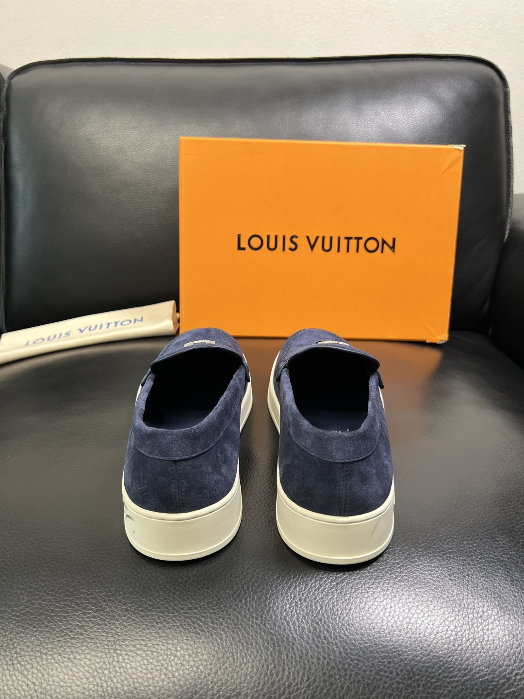 Lv 高品质 顶级工艺品 路易威登，运动板鞋专柜同步，鞋面意大利进口，高品质拼接缤纷色彩复杂工艺品，进口