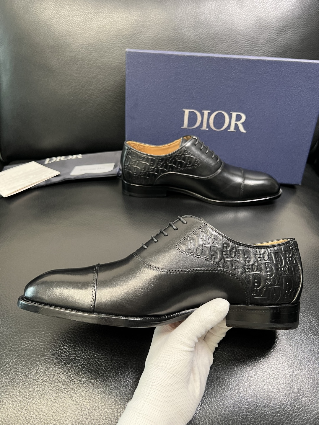 Dior 高品质 顶级工艺品 迪奥 皮鞋系列专柜同步原厂配置，意大利进口牛皮，全进口水染牛皮里垫，鞋底：