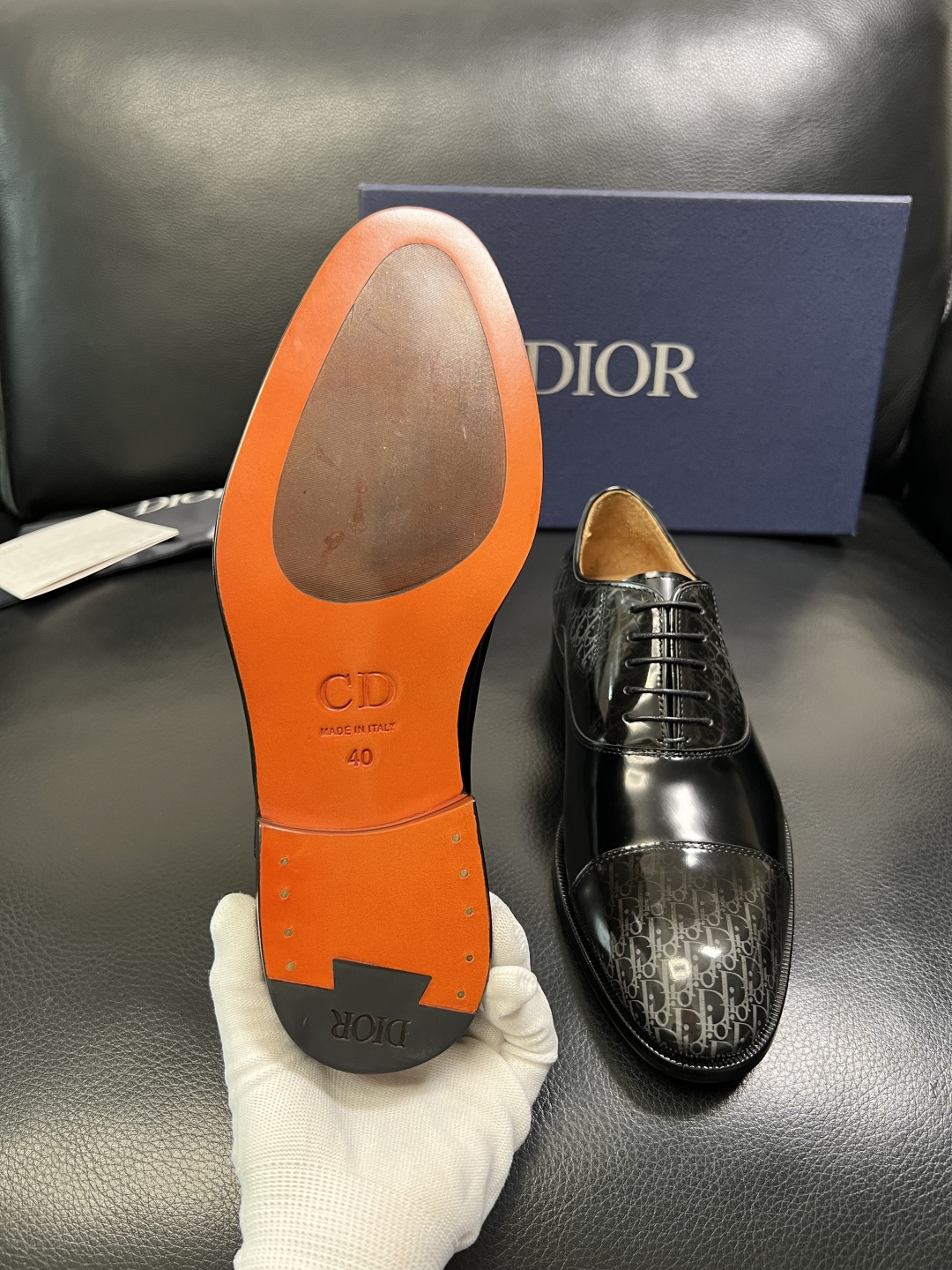 Dior 高品质 顶级工艺品 迪奥 皮鞋系列专柜同步原厂配置，意大利进口牛皮，全进口水染牛皮里垫，鞋底：