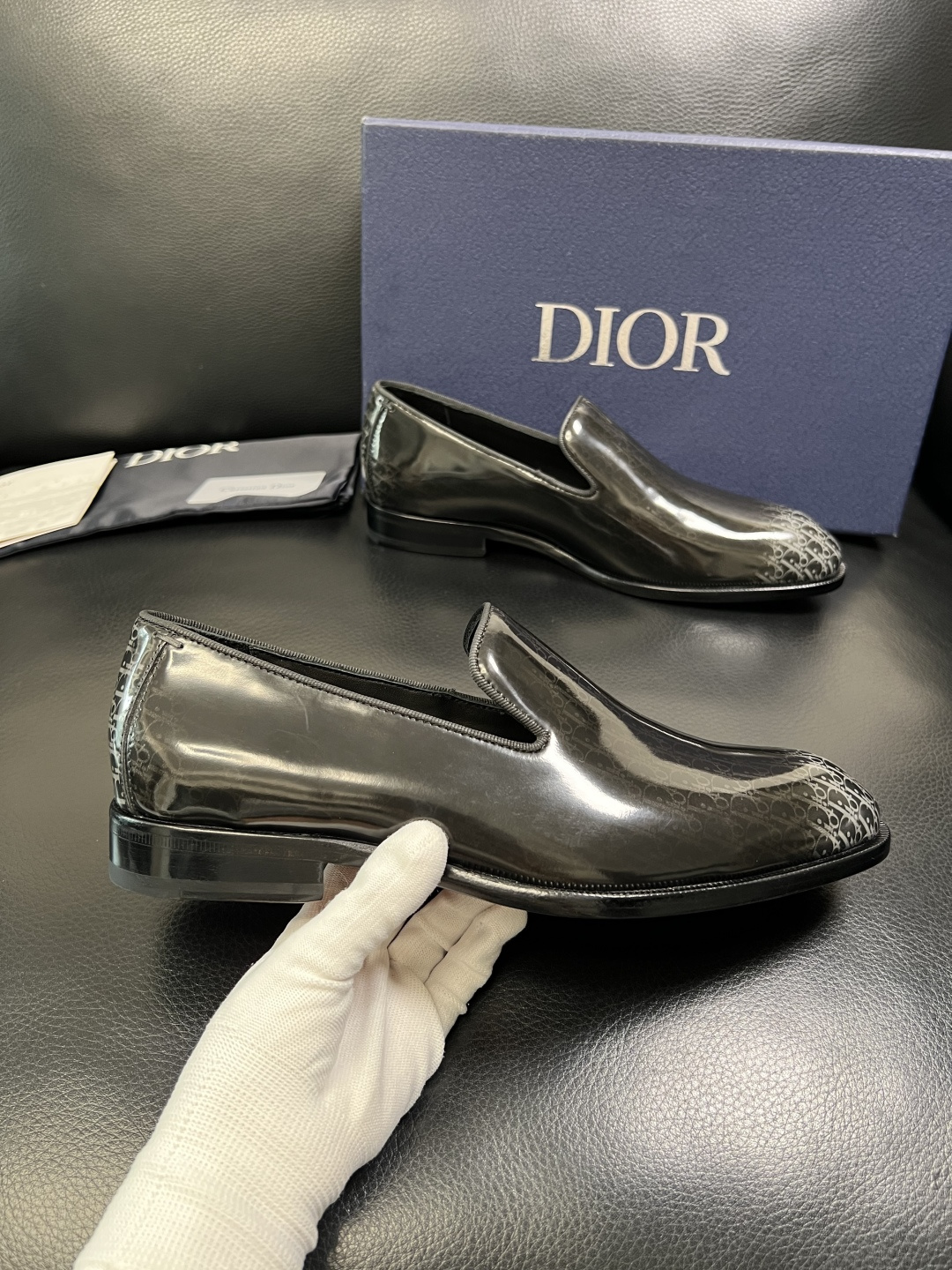 Dior 高品质 顶级工艺品 迪奥 皮鞋系列专柜同步原厂配置，意大利进口牛皮，全进口水染牛皮里垫，鞋底：