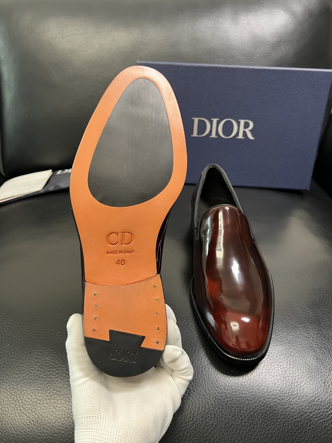 Dior 高品质 顶级工艺品 迪奥 皮鞋系列专柜同步原厂配置，意大利进口牛皮，全进口水染牛皮里垫，鞋底：