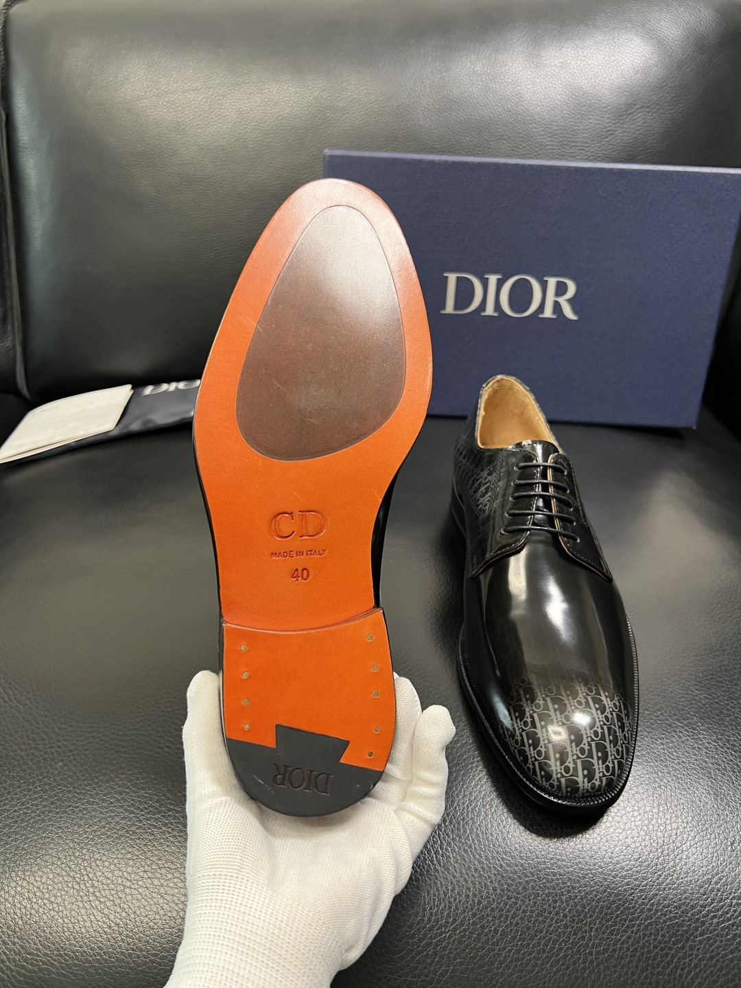 Dior 高品质 顶级工艺品 迪奥 皮鞋系列专柜同步原厂配置，意大利进口牛皮，全进口水染牛皮里垫，鞋底：