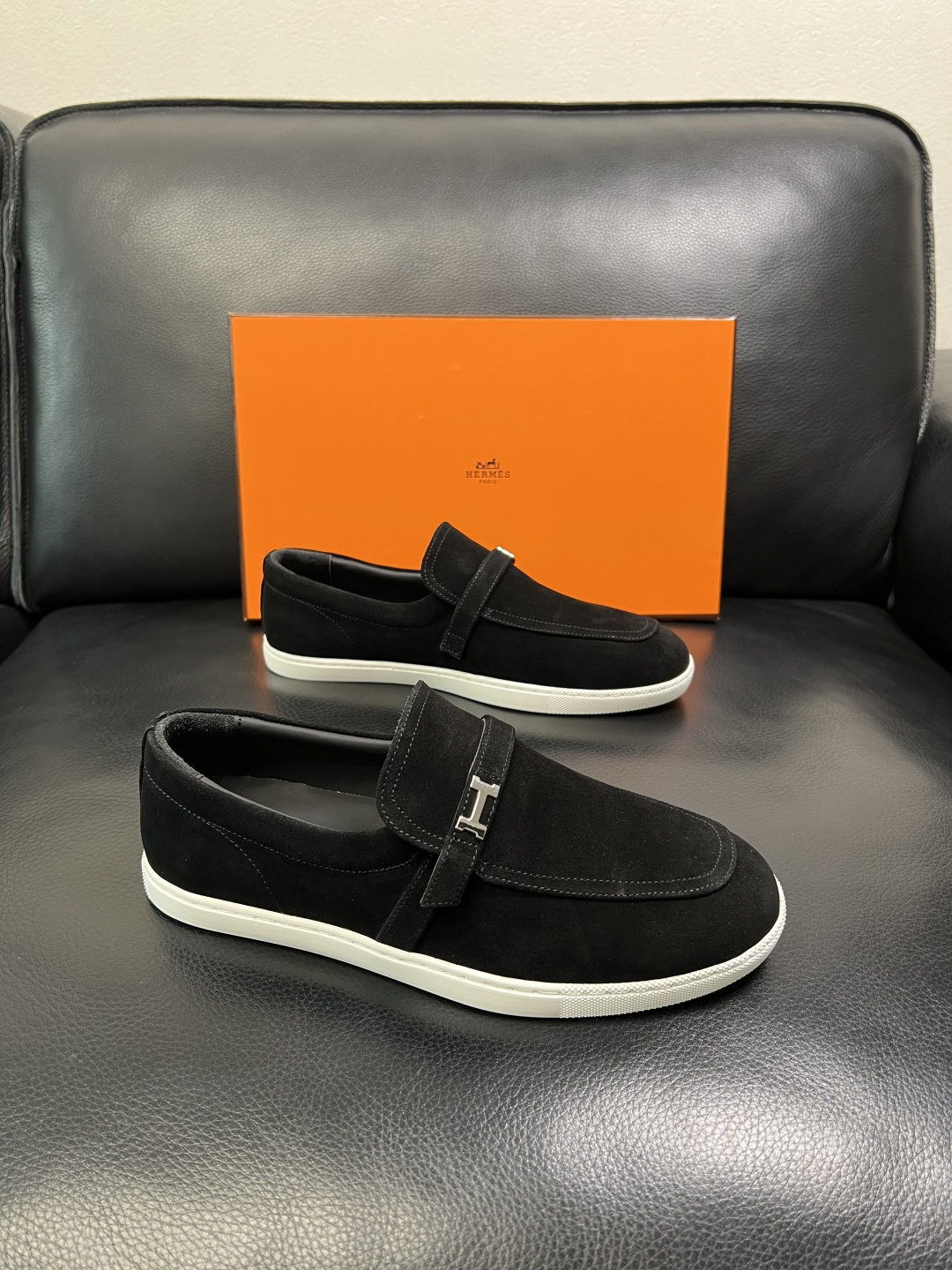 Hermes 高品质 顶级工艺品 爱马仕 专柜同步发售原厂配置，意大利进口原版牛皮面料，高品质拼接工艺，