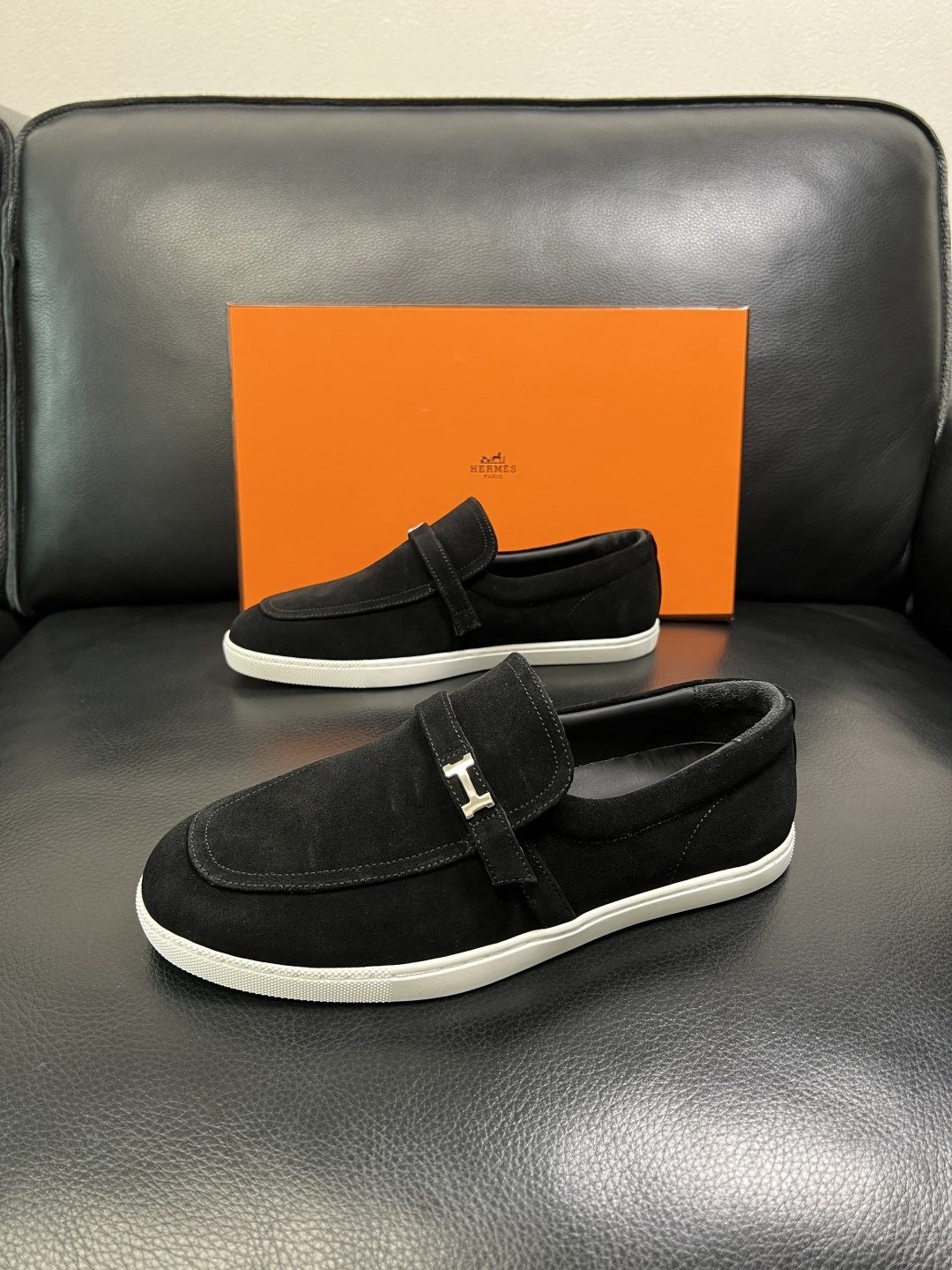 Hermes 高品质 顶级工艺品 爱马仕 专柜同步发售原厂配置，意大利进口原版牛皮面料，高品质拼接工艺，