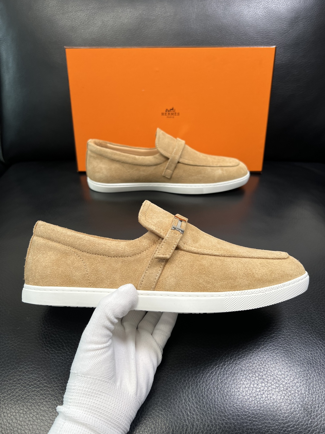 Hermes 高品质 顶级工艺品 爱马仕 专柜同步发售原厂配置，意大利进口原版牛皮面料，高品质拼接工艺，