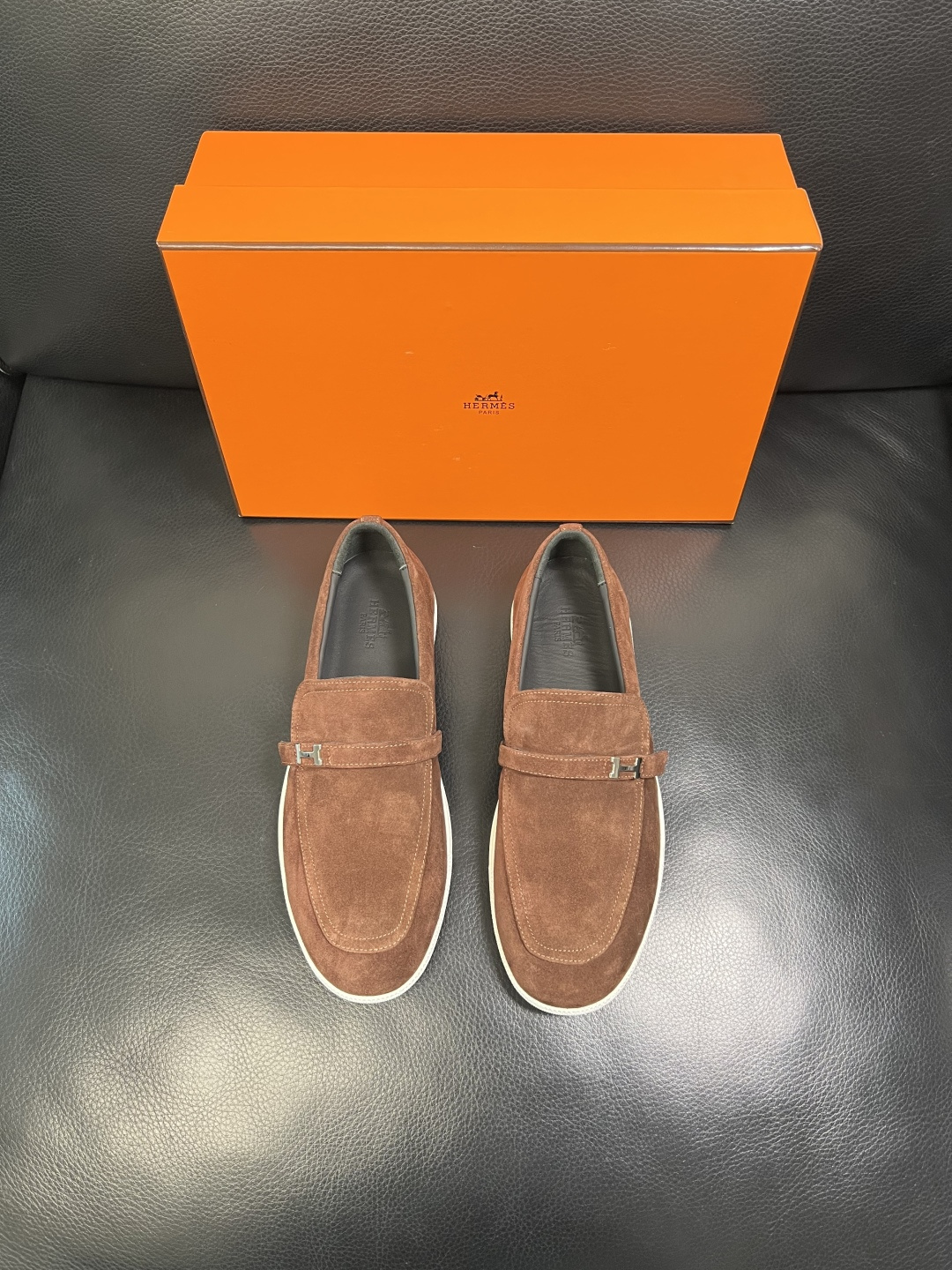 Hermes 高品质 顶级工艺品 爱马仕 专柜同步发售原厂配置，意大利进口原版牛皮面料，高品质拼接工艺，