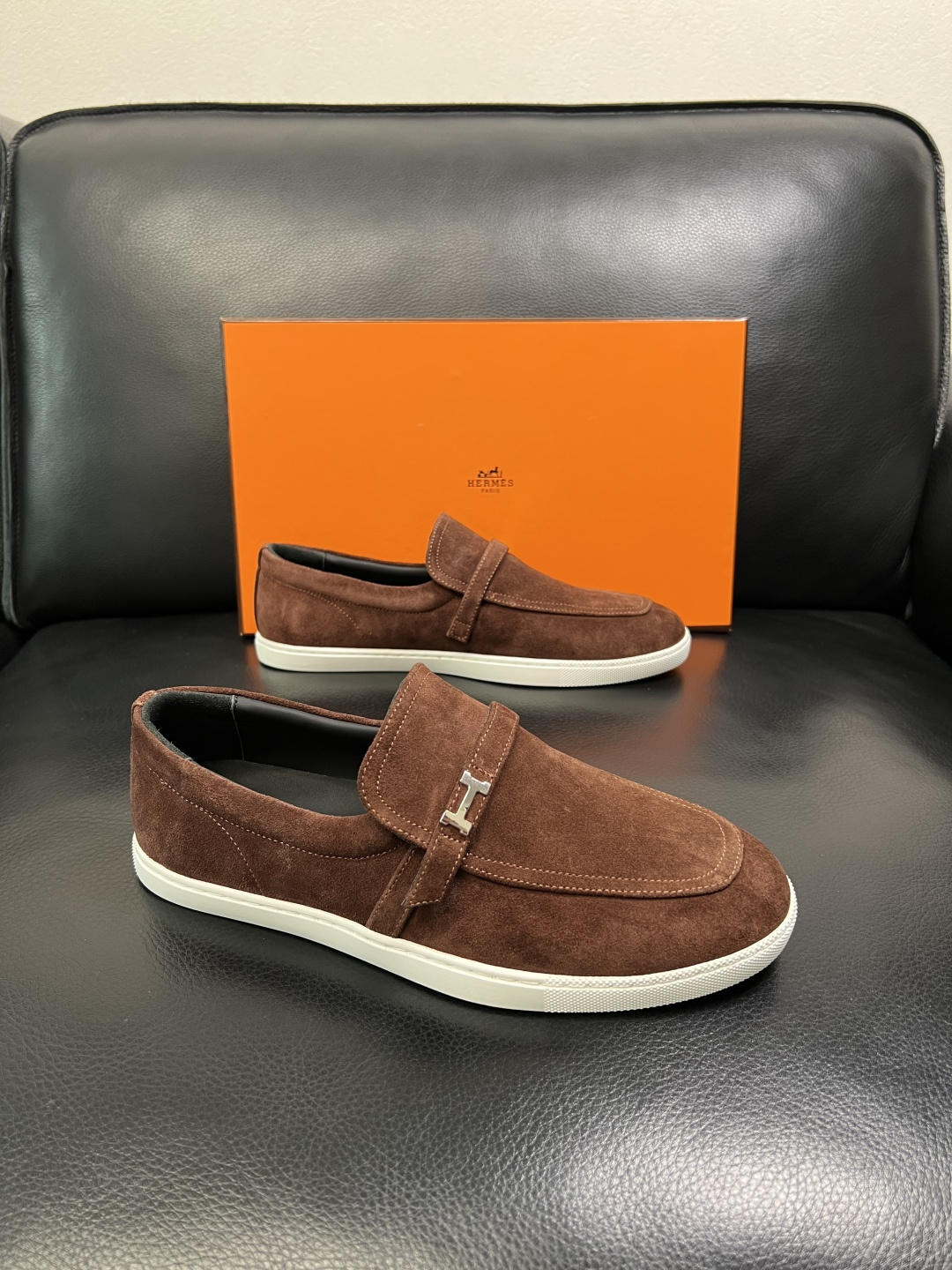 Hermes 高品质 顶级工艺品 爱马仕 专柜同步发售原厂配置，意大利进口原版牛皮面料，高品质拼接工艺，