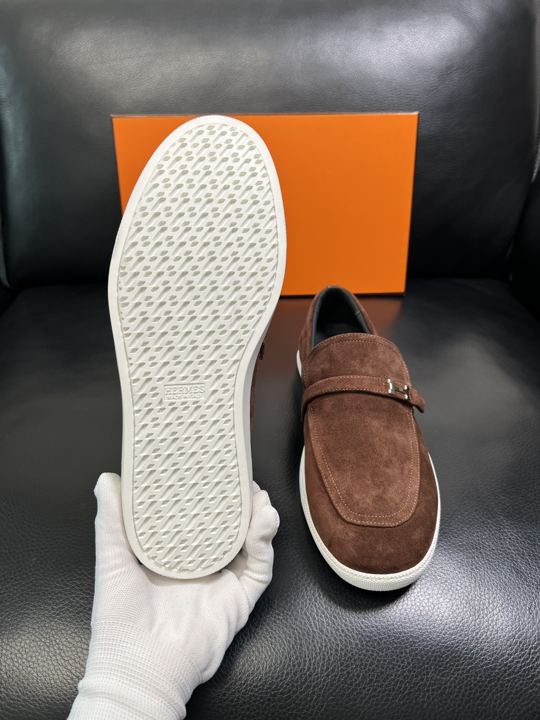 Hermes 高品质 顶级工艺品 爱马仕 专柜同步发售原厂配置，意大利进口原版牛皮面料，高品质拼接工艺，