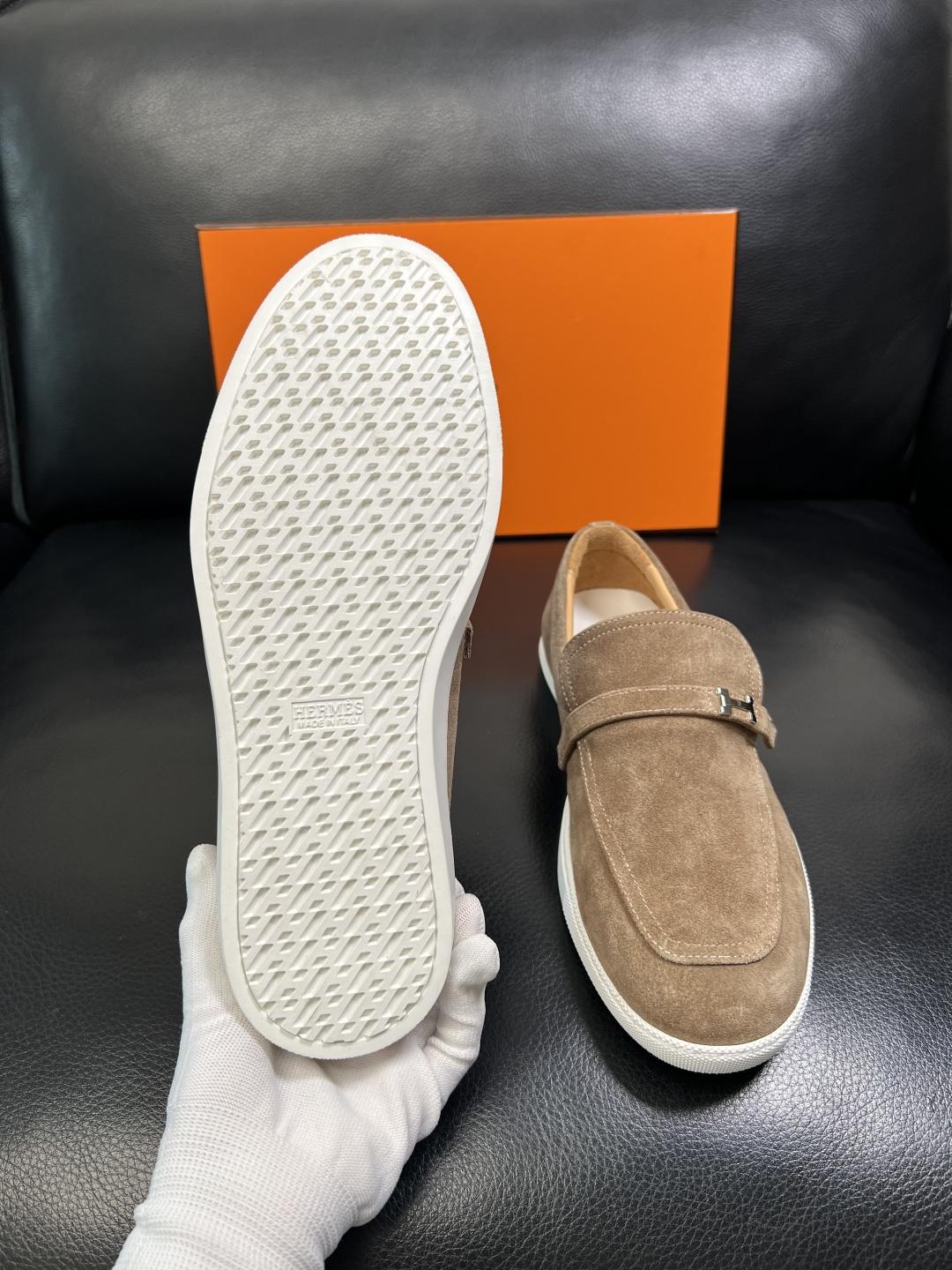 Hermes 高品质 顶级工艺品 爱马仕 专柜同步发售原厂配置，意大利进口原版牛皮面料，高品质拼接工艺，