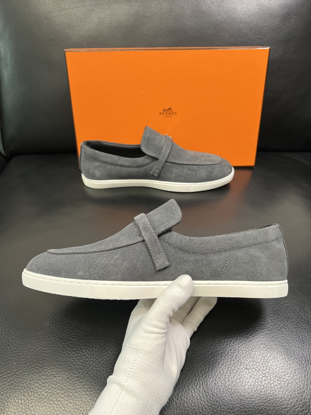 Hermes 高品质 顶级工艺品 爱马仕 专柜同步发售原厂配置，意大利进口原版牛皮面料，高品质拼接工艺，