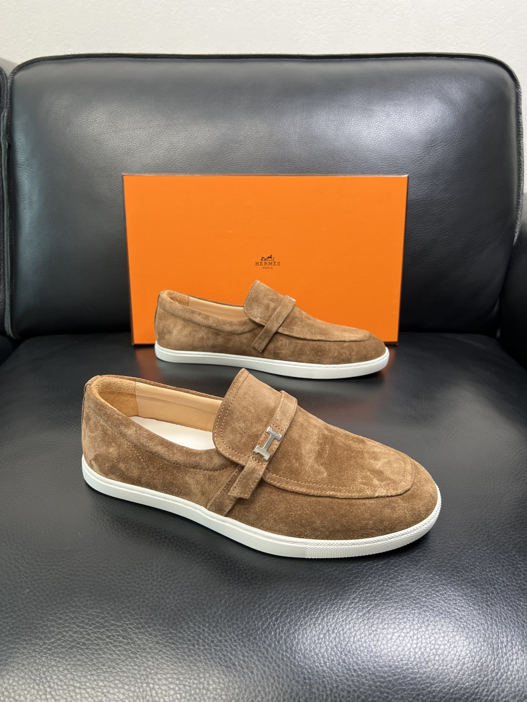 Hermes 高品质 顶级工艺品 爱马仕 专柜同步发售原厂配置，意大利进口原版牛皮面料，高品质拼接工艺，