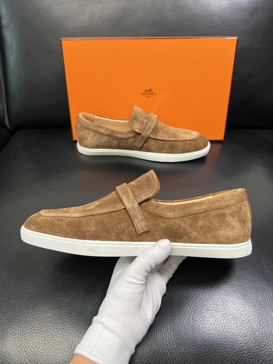 Hermes 高品质 顶级工艺品 爱马仕 专柜同步发售原厂配置，意大利进口原版牛皮面料，高品质拼接工艺，