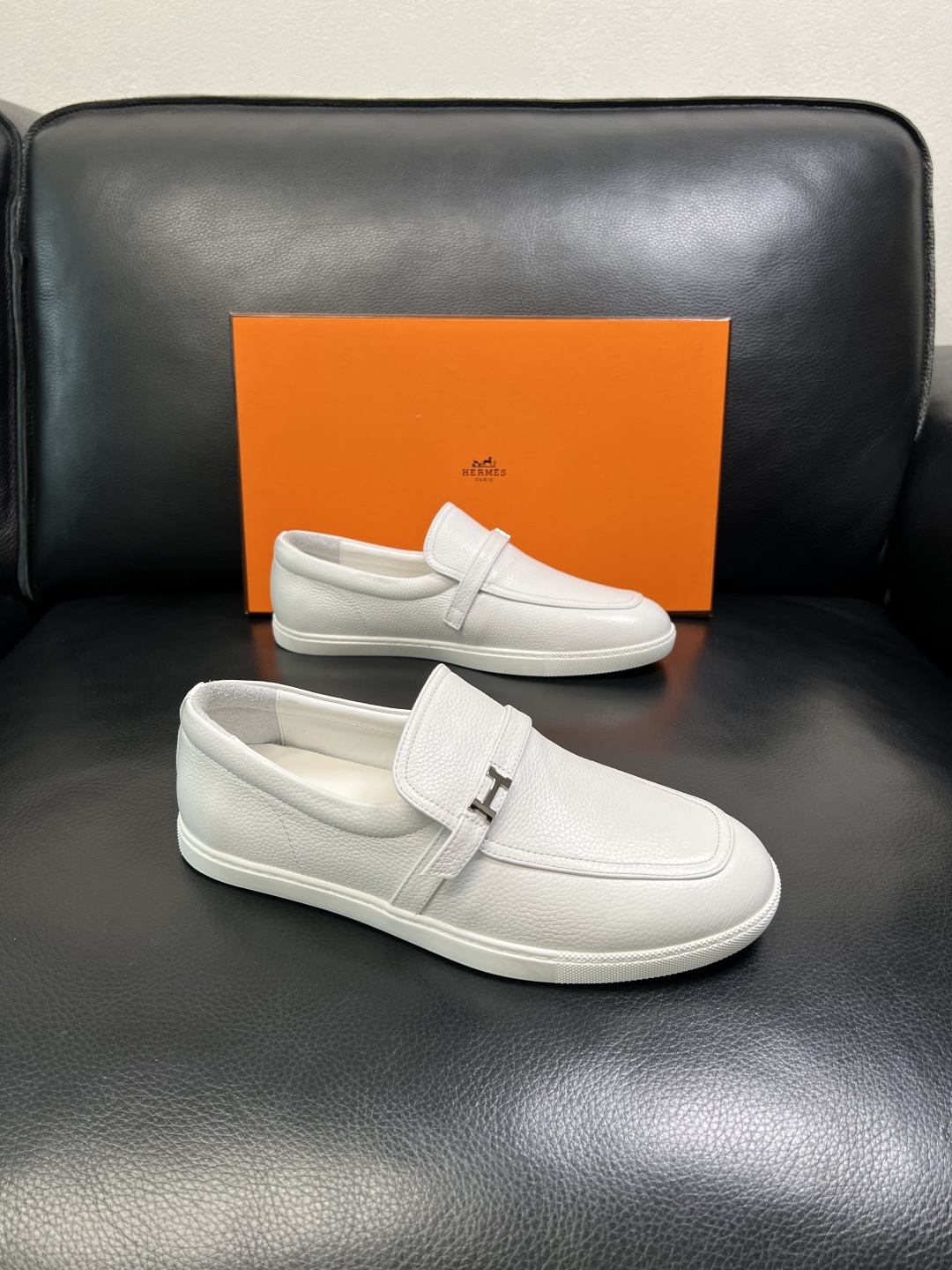 Hermes 高品质 顶级工艺品 爱马仕 专柜同步发售原厂配置，意大利进口原版牛皮面料，高品质拼接工艺，