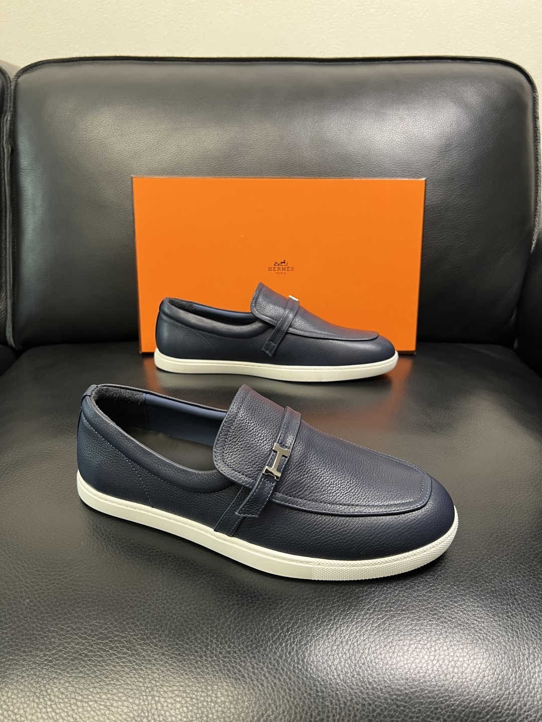 Hermes 高品质 顶级工艺品 爱马仕 专柜同步发售原厂配置，意大利进口原版牛皮面料，高品质拼接工艺，