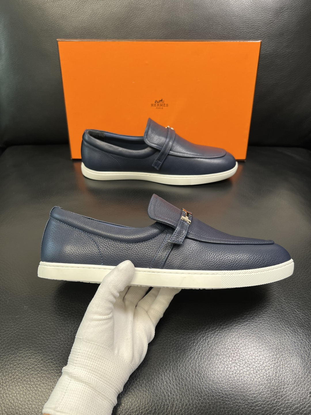 Hermes 高品质 顶级工艺品 爱马仕 专柜同步发售原厂配置，意大利进口原版牛皮面料，高品质拼接工艺，