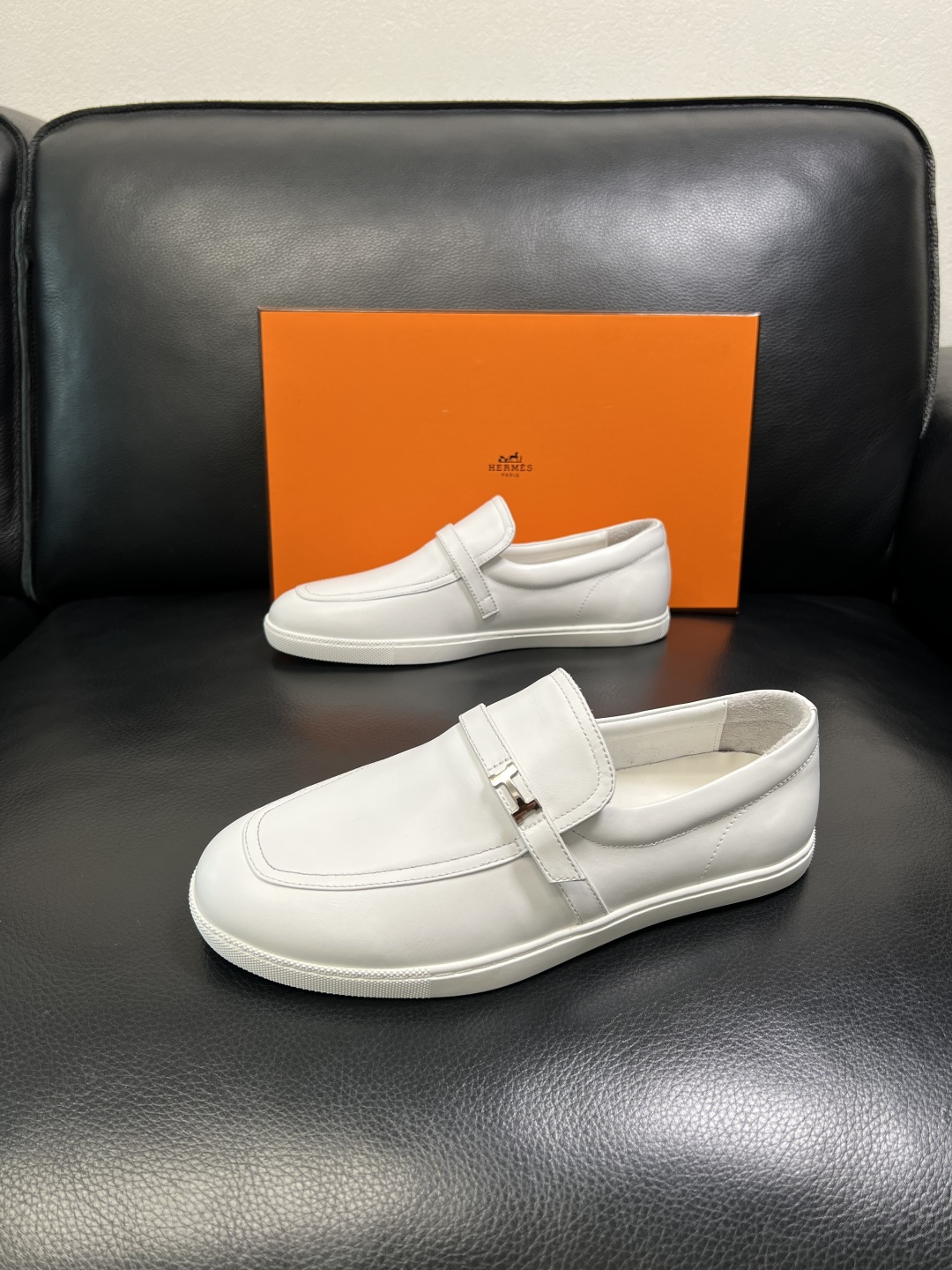 Hermes 高品质 顶级工艺品 爱马仕 专柜同步发售原厂配置，意大利进口原版牛皮面料，高品质拼接工艺，