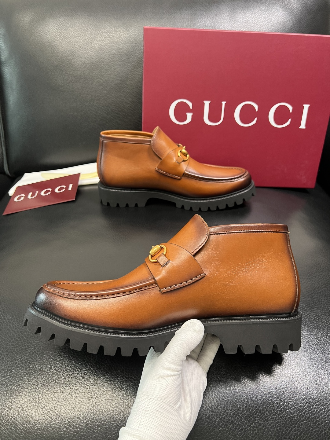 Ferragamo 高品质 顶级工艺品 菲拉格慕 靴子高帮专柜同步发售原厂配置，意大利进口原版牛皮，进口