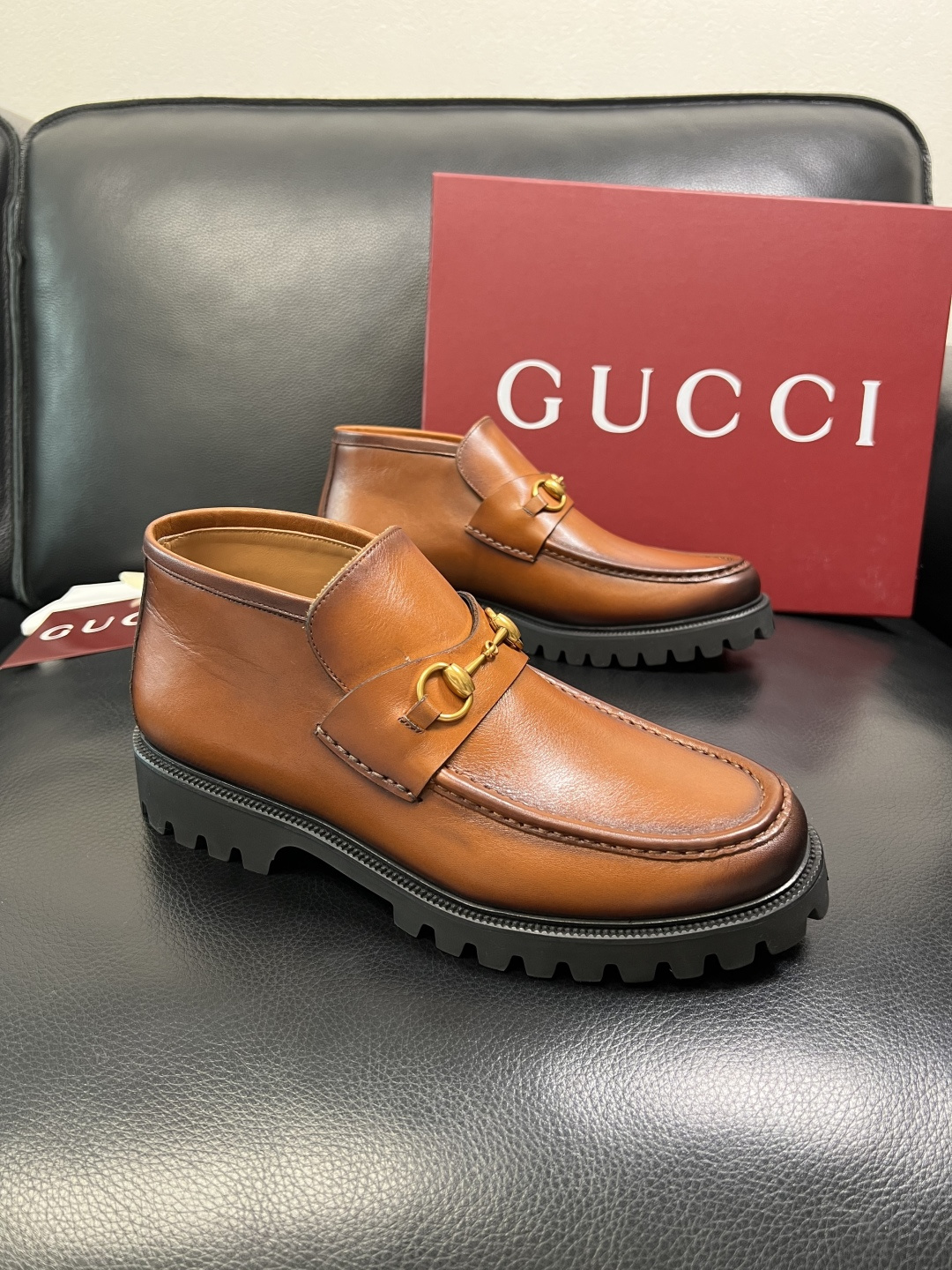 Ferragamo 高品质 顶级工艺品 菲拉格慕 靴子高帮专柜同步发售原厂配置，意大利进口原版牛皮，进口