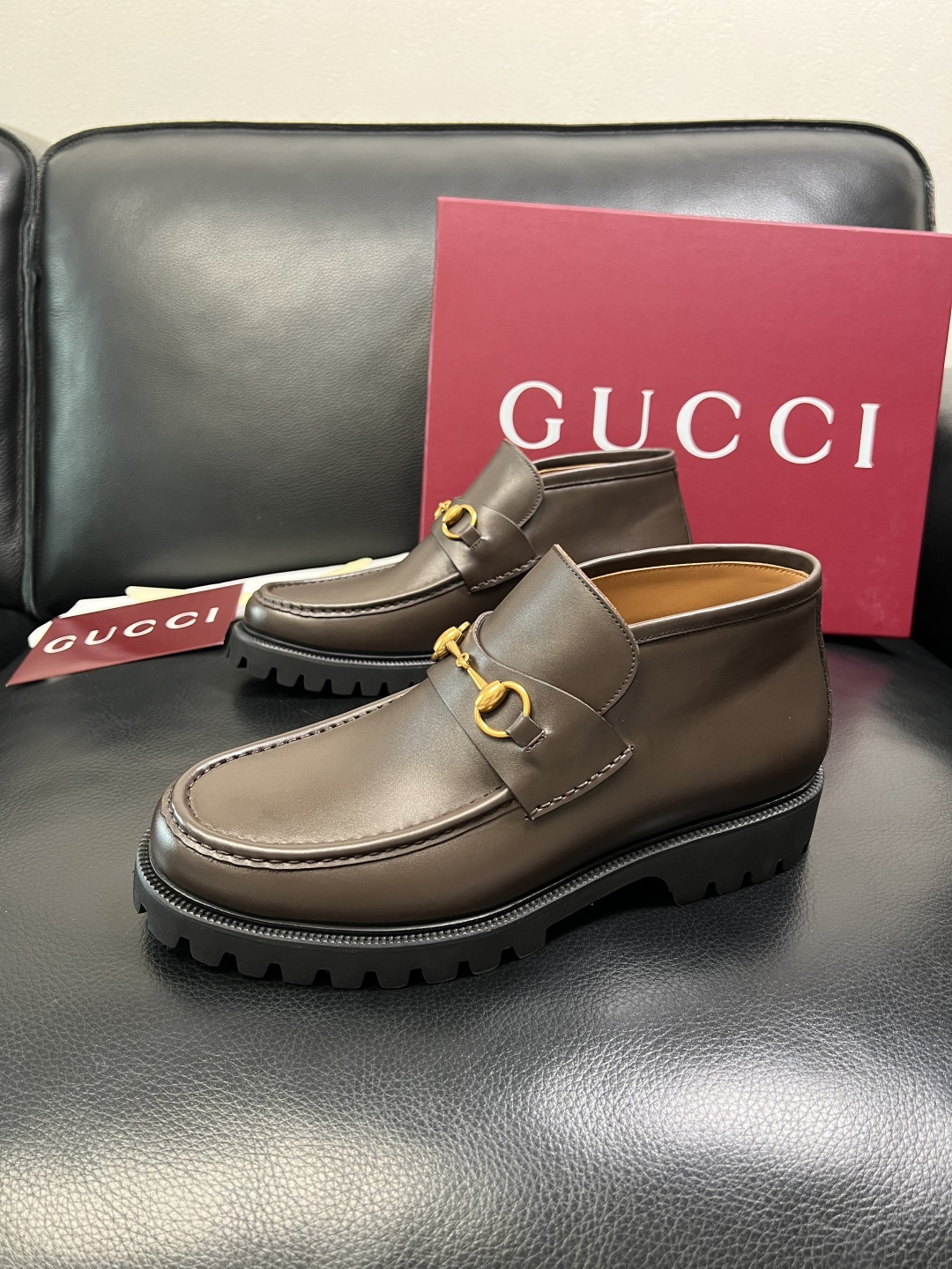 Ferragamo 高品质 顶级工艺品 菲拉格慕 靴子高帮专柜同步发售原厂配置，意大利进口原版牛皮，进口