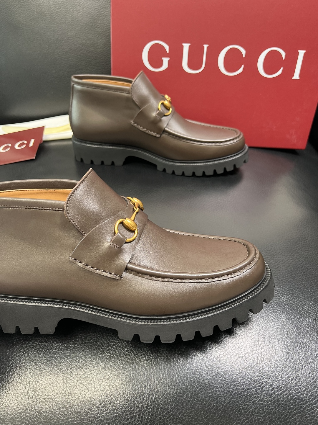 Ferragamo 高品质 顶级工艺品 菲拉格慕 靴子高帮专柜同步发售原厂配置，意大利进口原版牛皮，进口