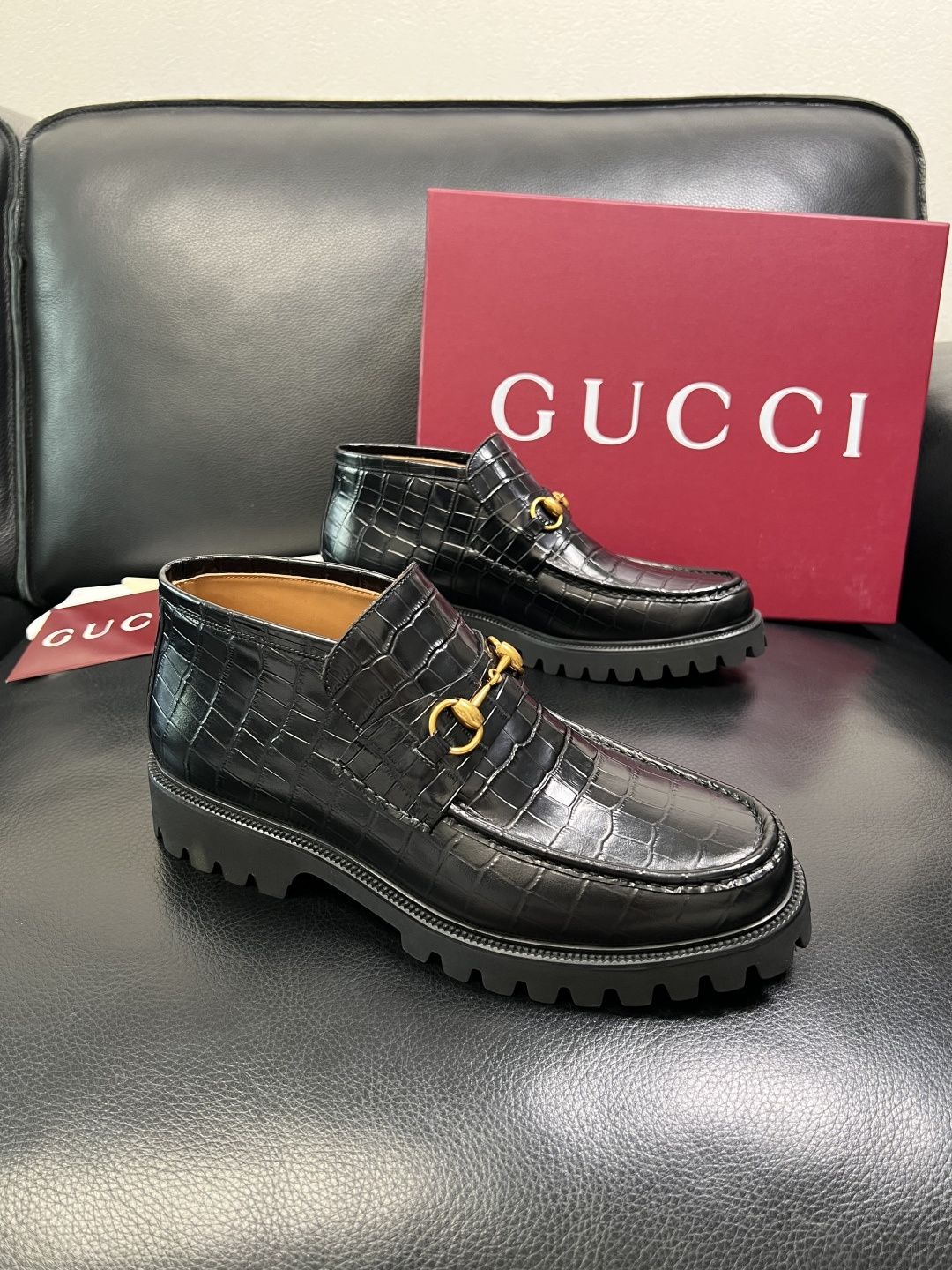 Ferragamo 高品质 顶级工艺品 菲拉格慕 靴子高帮专柜同步发售原厂配置，意大利进口原版牛皮，进口