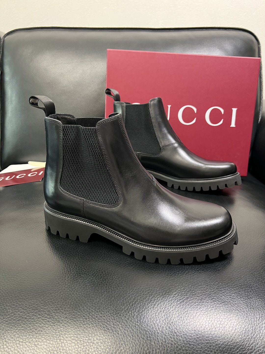 Ferragamo 高品质 顶级工艺品 菲拉格慕 靴子高帮专柜同步发售原厂配置，意大利进口原版牛皮，进口