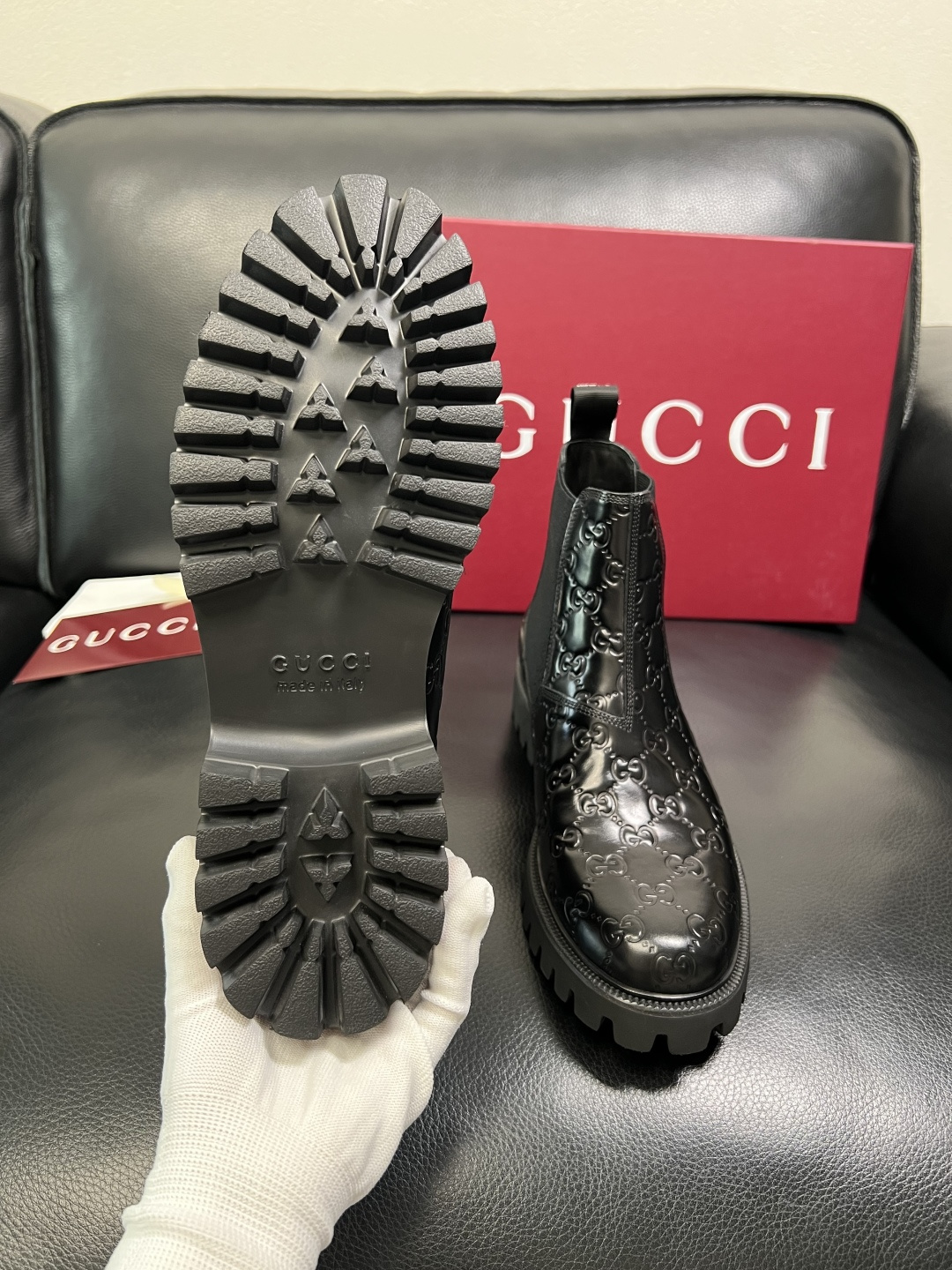 Ferragamo 高品质 顶级工艺品 菲拉格慕 靴子高帮专柜同步发售原厂配置，意大利进口原版牛皮，进口