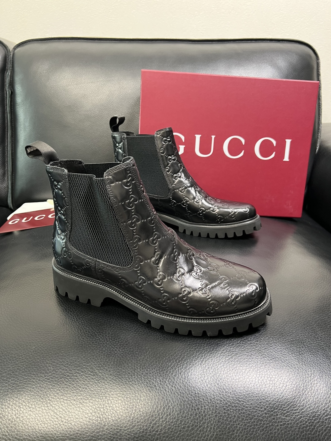 Ferragamo 高品质 顶级工艺品 菲拉格慕 靴子高帮专柜同步发售原厂配置，意大利进口原版牛皮，进口