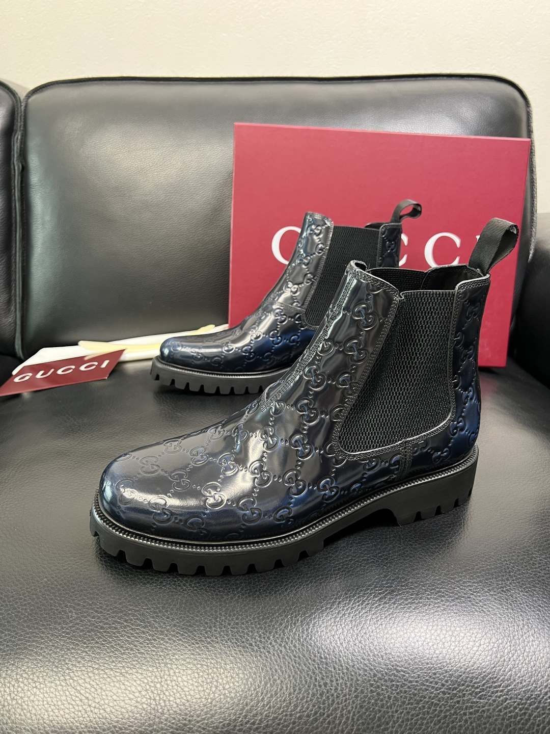 Ferragamo 高品质 顶级工艺品 菲拉格慕 靴子高帮专柜同步发售原厂配置，意大利进口原版牛皮，进口