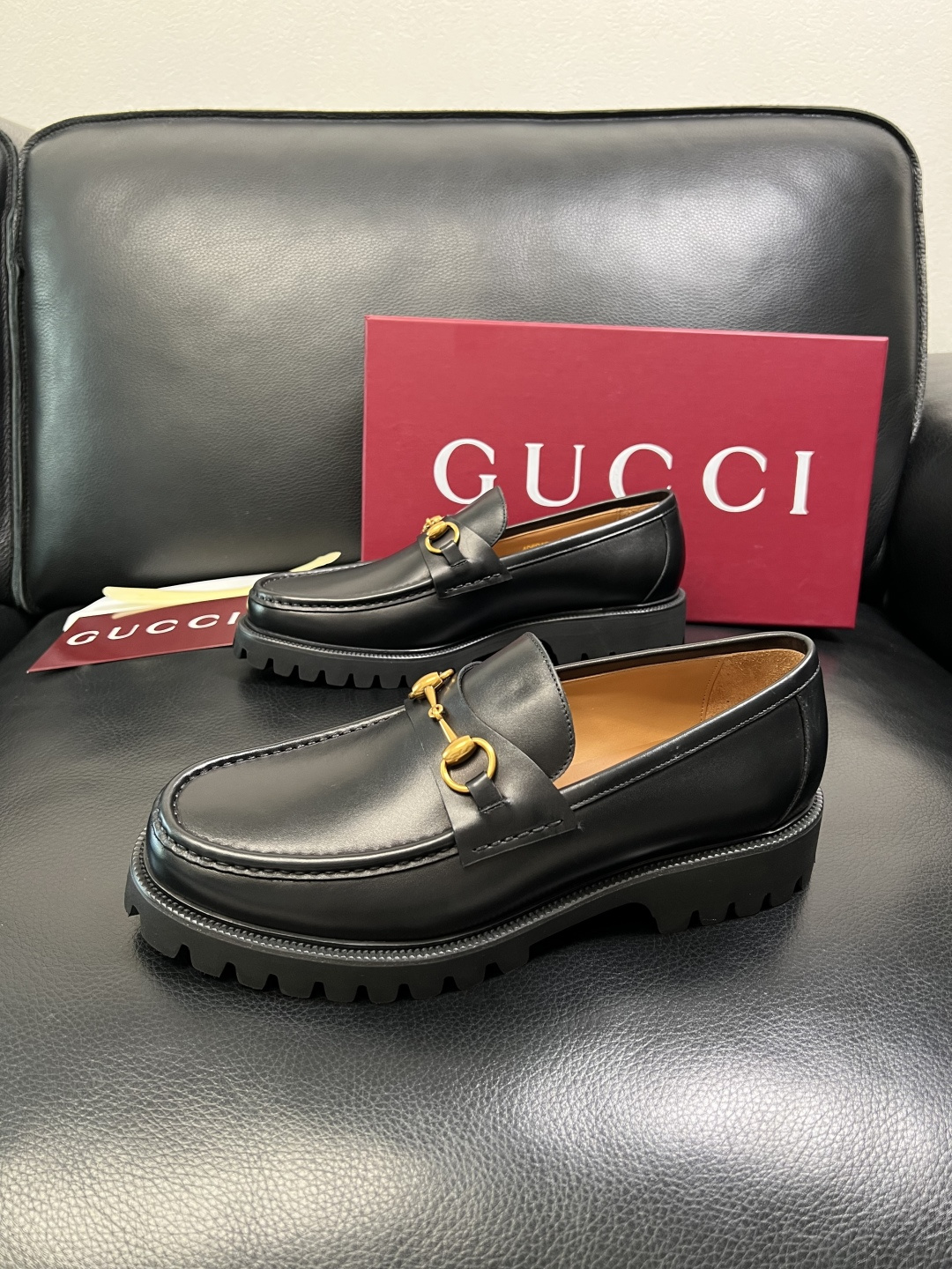 Ferragamo 高品质 顶级工艺品 菲拉格慕 专柜同步发售原厂配置，意大利进口原版牛皮，进口水染牛里