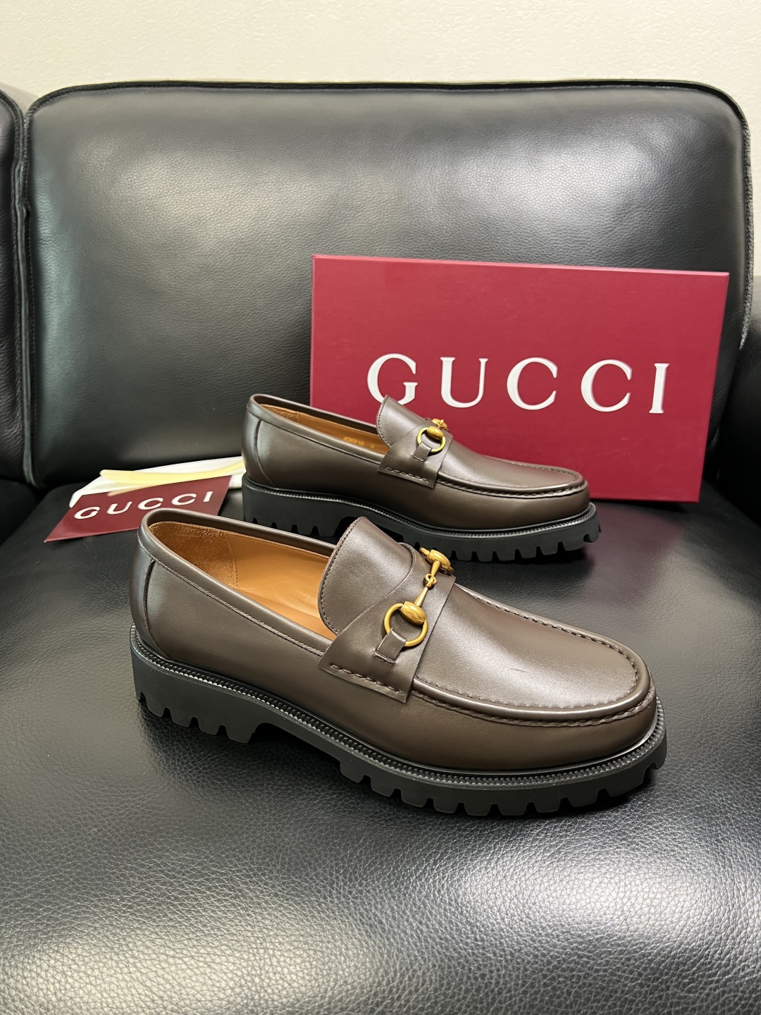 Ferragamo 高品质 顶级工艺品 菲拉格慕 专柜同步发售原厂配置，意大利进口原版牛皮，进口水染牛里