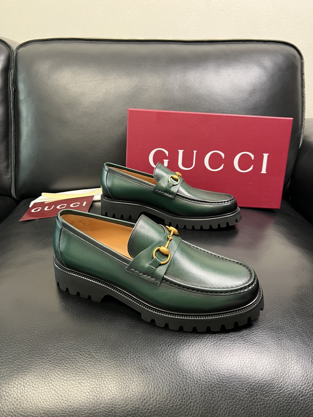 Ferragamo 高品质 顶级工艺品 菲拉格慕 专柜同步发售原厂配置，意大利进口原版牛皮，进口水染牛里