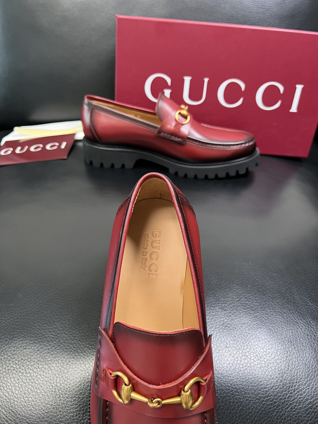 Ferragamo 高品质 顶级工艺品 菲拉格慕 专柜同步发售原厂配置，意大利进口原版牛皮，进口水染牛里