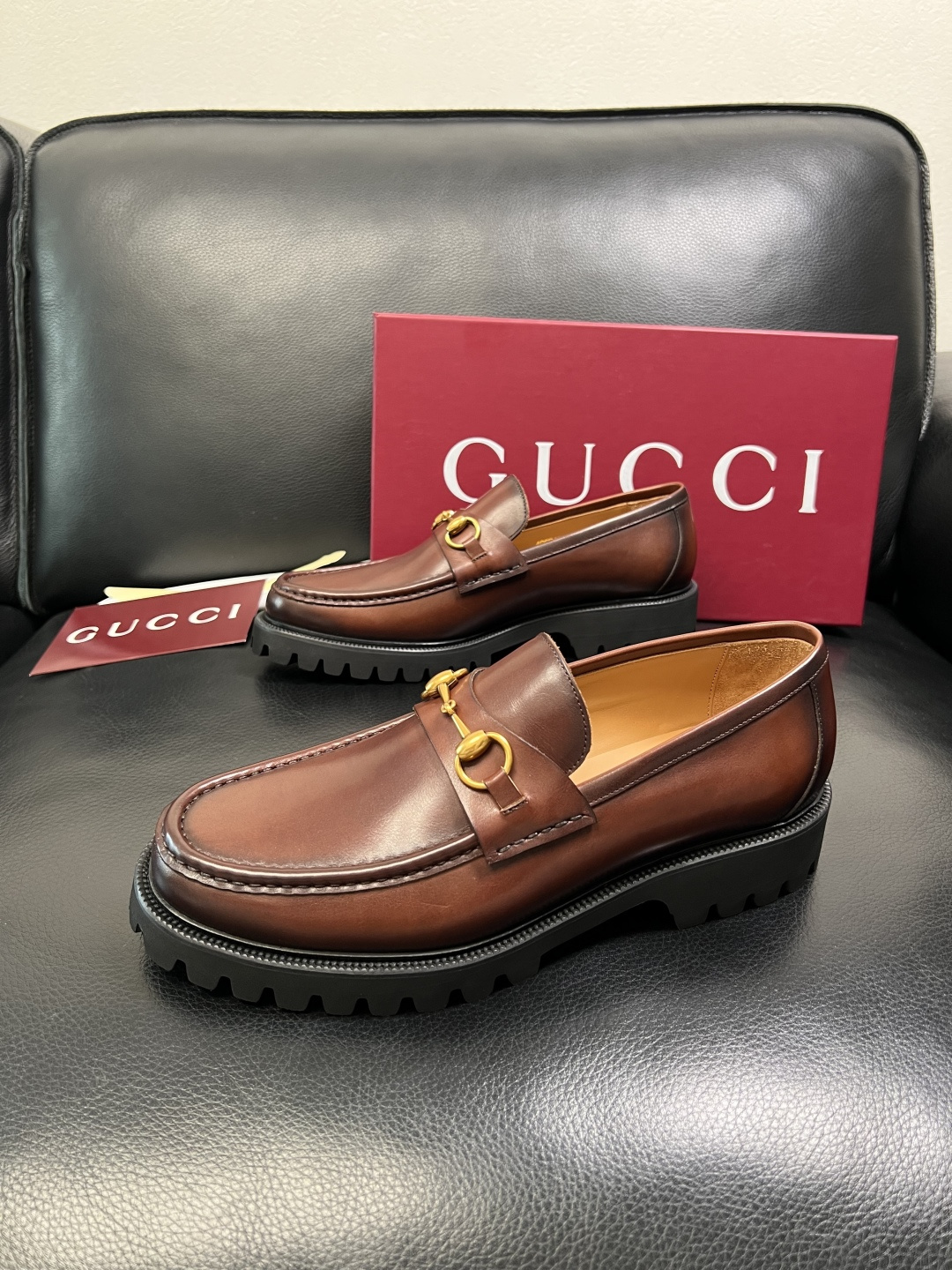 Ferragamo 高品质 顶级工艺品 菲拉格慕 专柜同步发售原厂配置，意大利进口原版牛皮，进口水染牛里