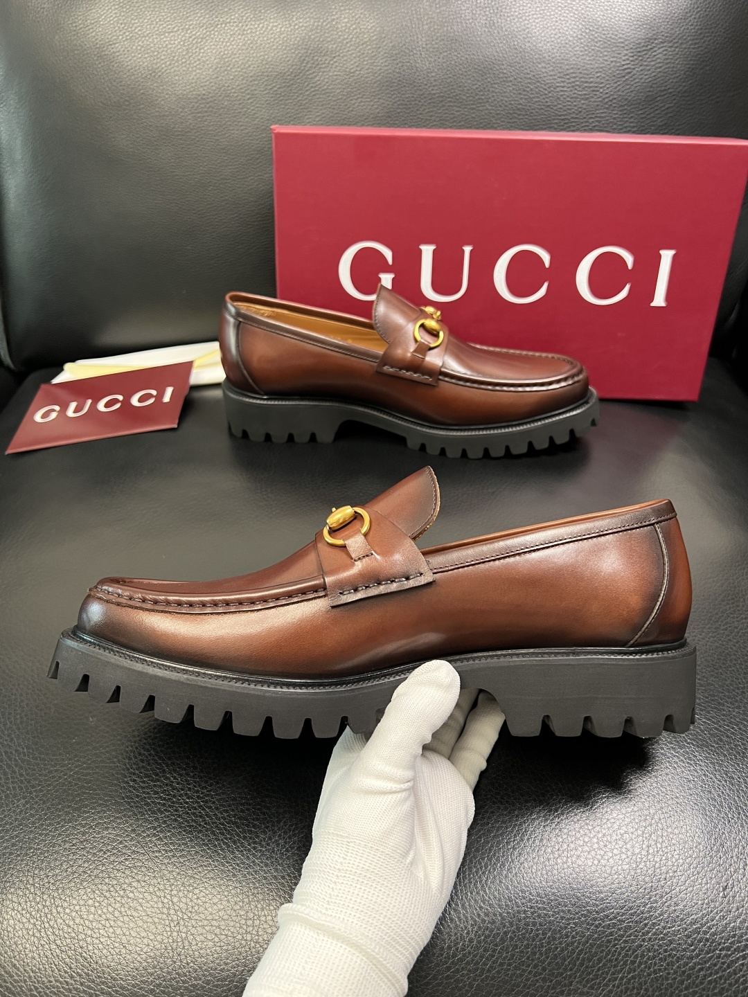 Ferragamo 高品质 顶级工艺品 菲拉格慕 专柜同步发售原厂配置，意大利进口原版牛皮，进口水染牛里