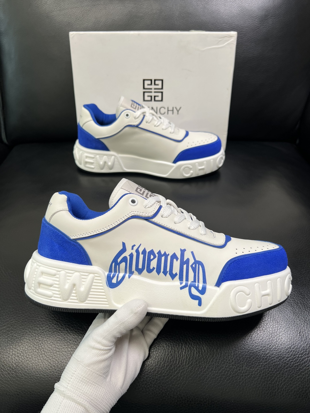 Givenchy 高品质 顶级工艺品 纪梵希 专柜同步原厂配置，意大利进口牛皮搭配面料，全鞋配件私模打造