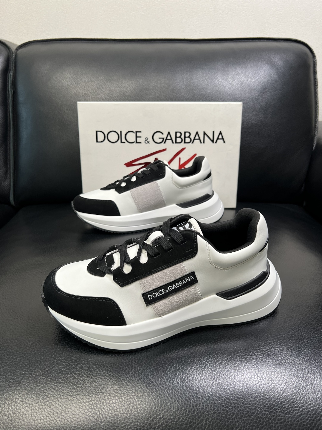 Dolce & Gabbana 高品质 顶级工艺品 杜嘉班纳 爆款专柜新品同步，鞋面意大利进口牛皮面料，