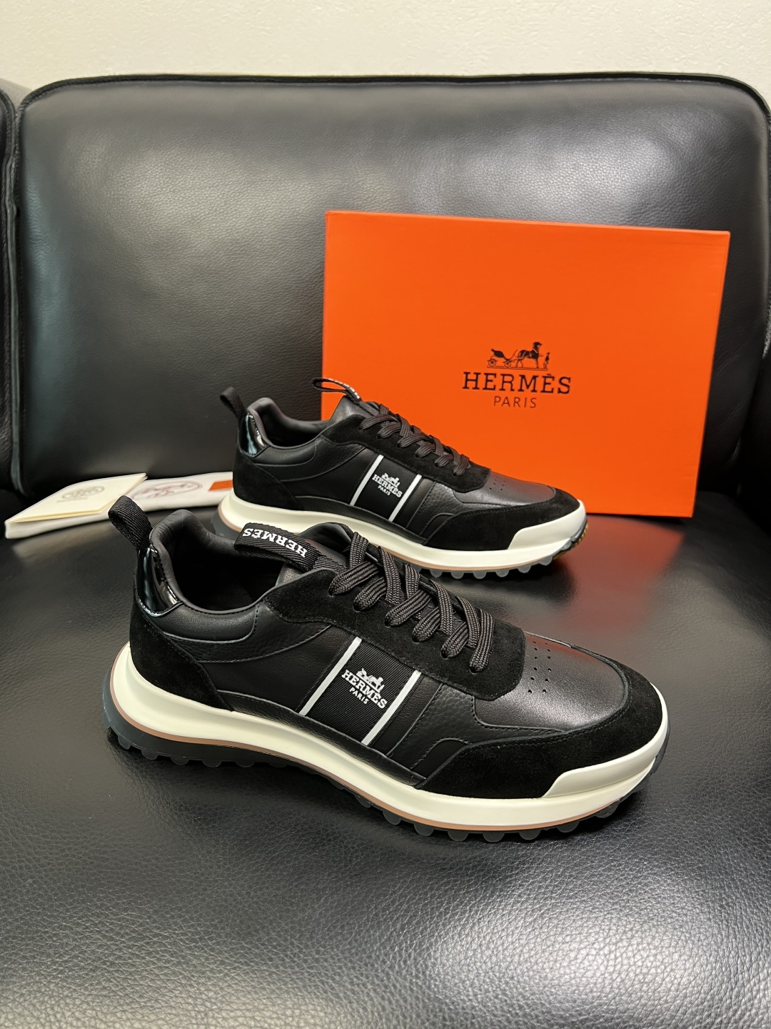 Hermes 顶级工艺品 爱马仕 专柜同步 原厂配置，意大利进口原版牛皮面料，高品质拼接工艺，全进口水染