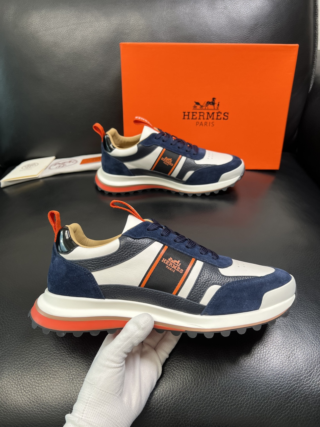 Hermes 顶级工艺品 爱马仕 专柜同步 原厂配置，意大利进口原版牛皮面料，高品质拼接工艺，全进口水染