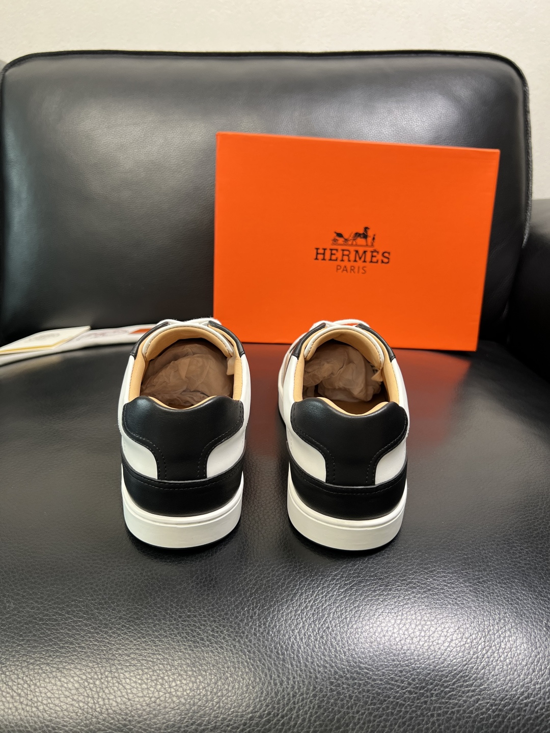 Hermes 高品质 顶级工艺品 爱马仕 专柜同步发售原厂配置，意大利进口原版牛皮面料，高品质拼接工艺，