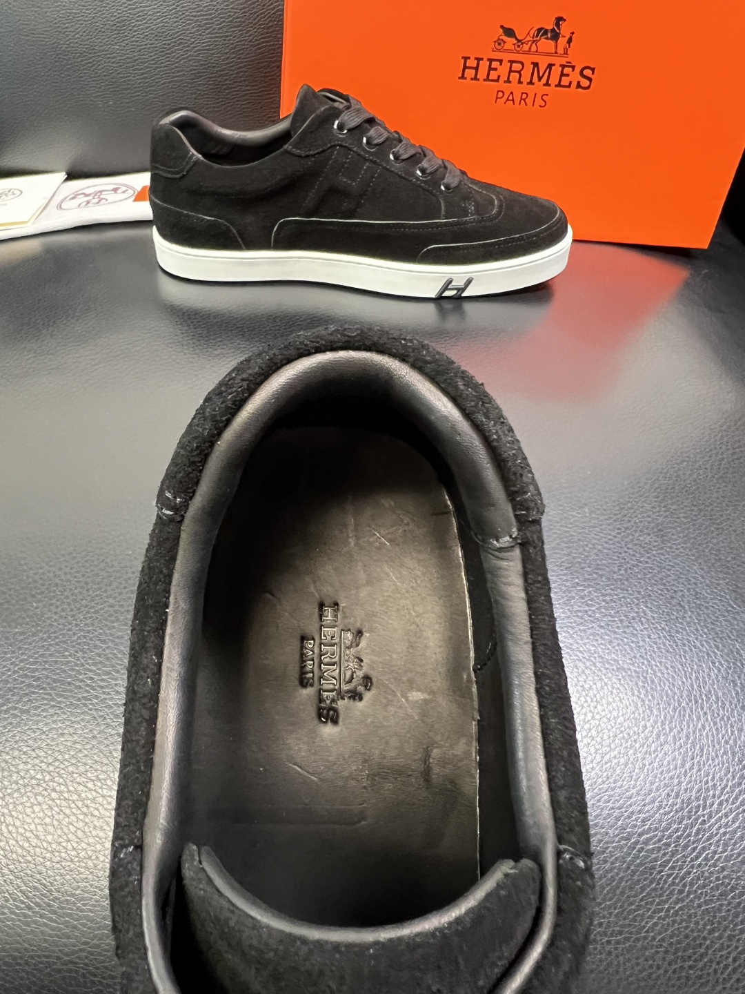 Hermes 高品质 顶级工艺品 爱马仕 专柜同步发售原厂配置，意大利进口原版牛皮面料，高品质拼接工艺，