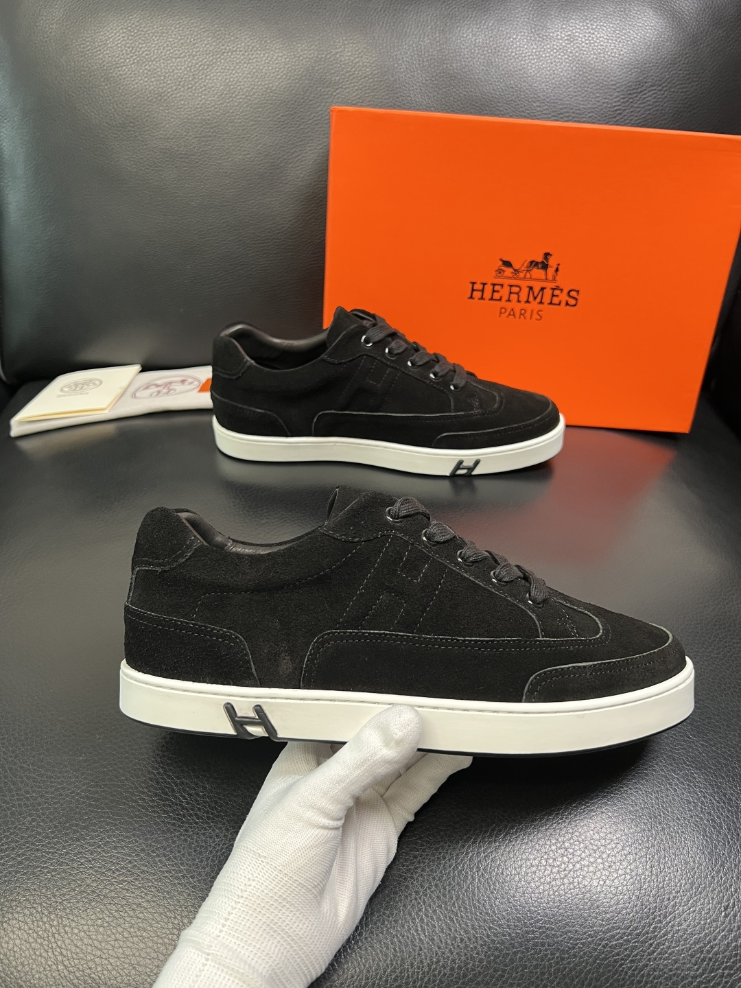 Hermes 高品质 顶级工艺品 爱马仕 专柜同步发售原厂配置，意大利进口原版牛皮面料，高品质拼接工艺，