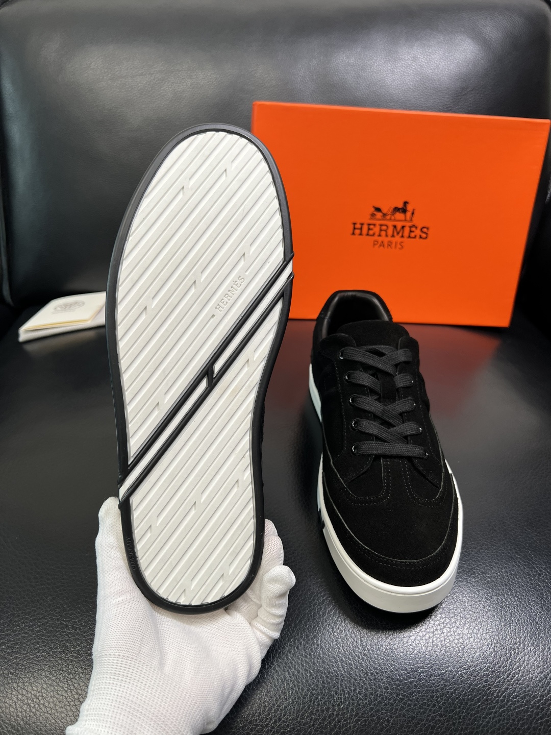 Hermes 高品质 顶级工艺品 爱马仕 专柜同步发售原厂配置，意大利进口原版牛皮面料，高品质拼接工艺，