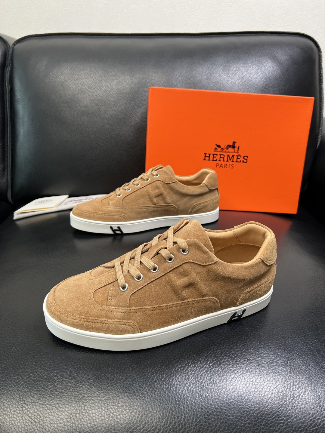 Hermes 高品质 顶级工艺品 爱马仕 专柜同步发售原厂配置，意大利进口原版牛皮面料，高品质拼接工艺，