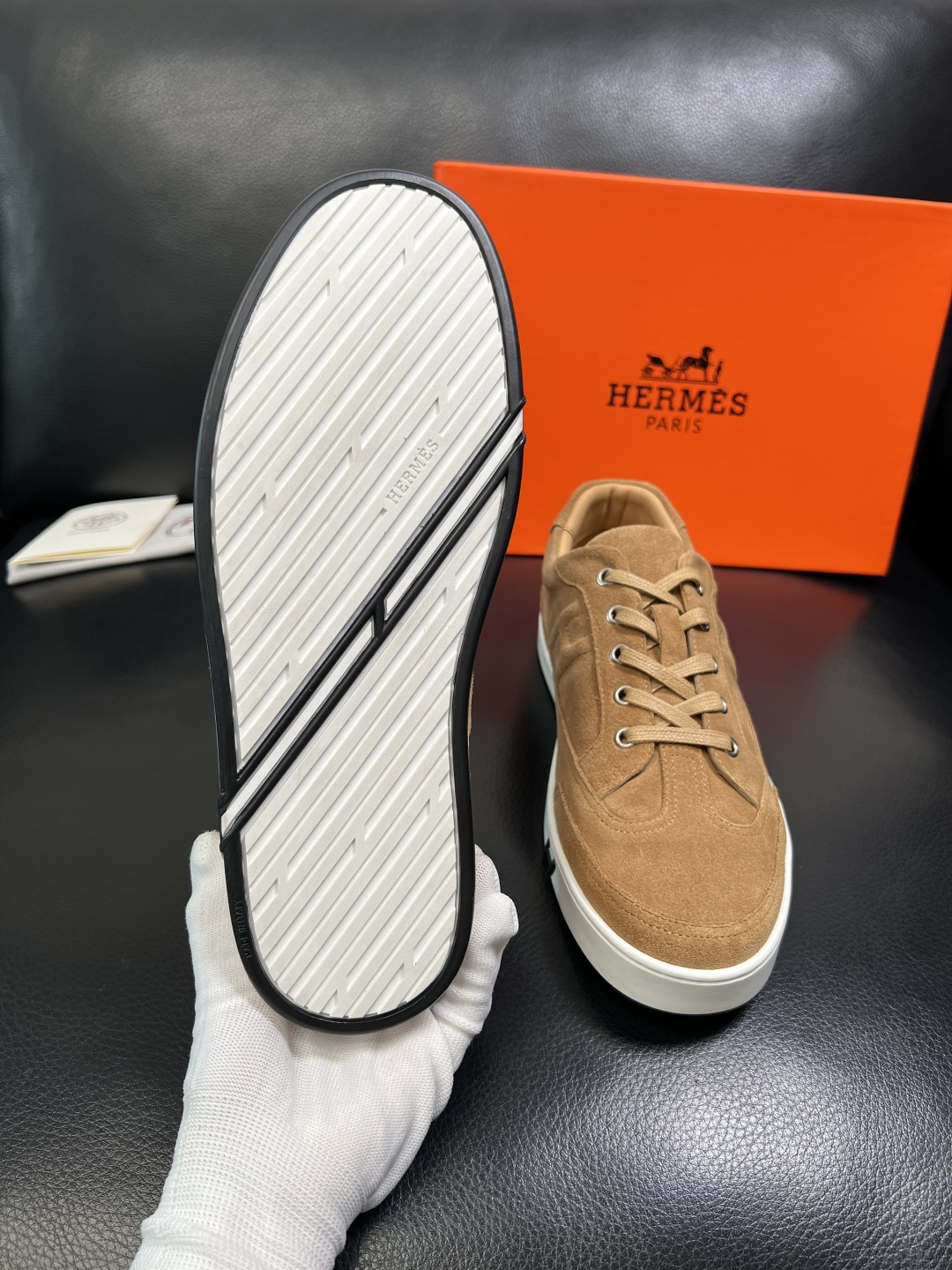 Hermes 高品质 顶级工艺品 爱马仕 专柜同步发售原厂配置，意大利进口原版牛皮面料，高品质拼接工艺，