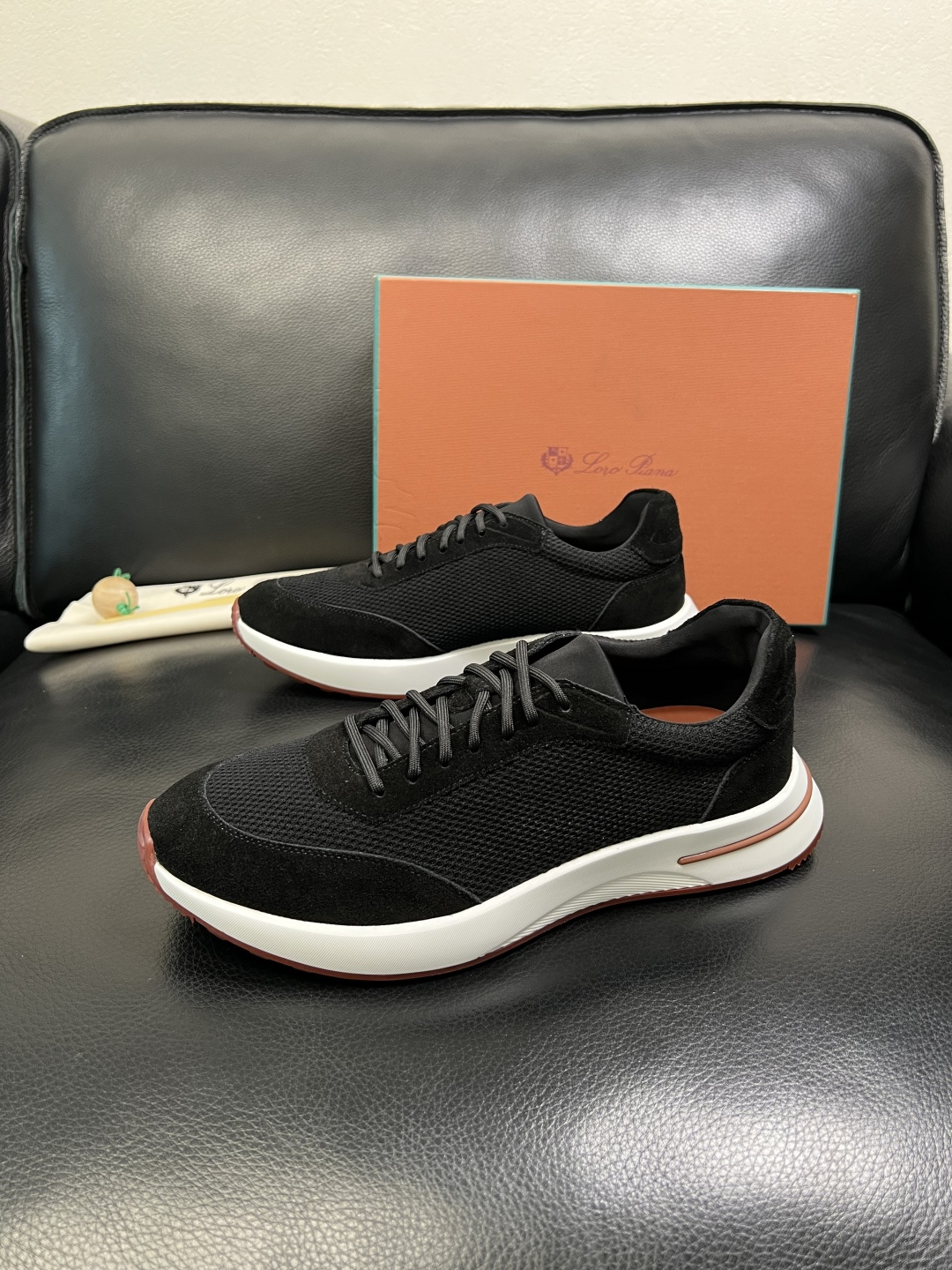 Loro Piana 高品质 顶级工艺品 诺悠翩雅 新品专柜同步原厂配置，鞋面意大利进口牛皮面料，高品质