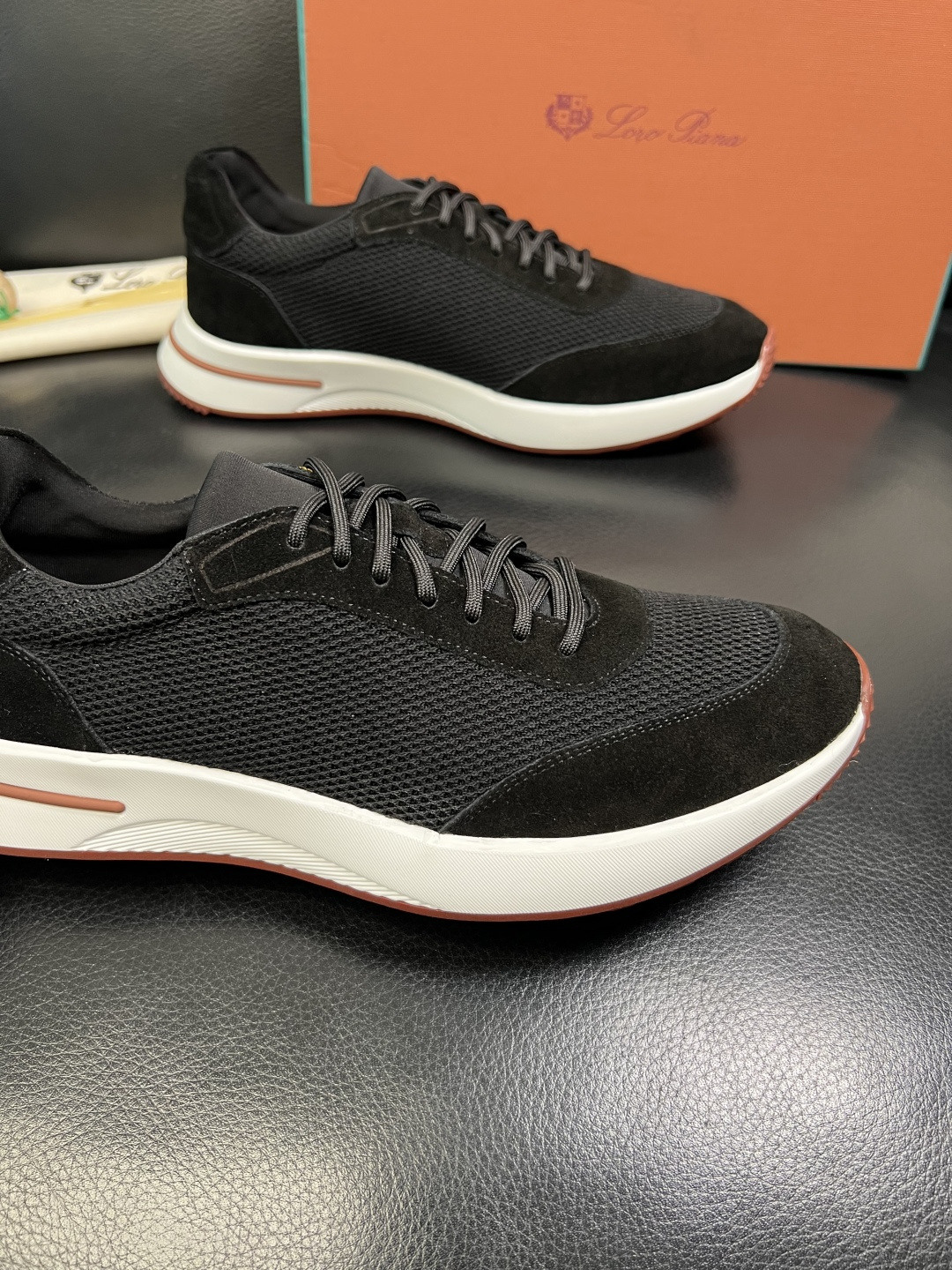 Loro Piana 高品质 顶级工艺品 诺悠翩雅 新品专柜同步原厂配置，鞋面意大利进口牛皮面料，高品质