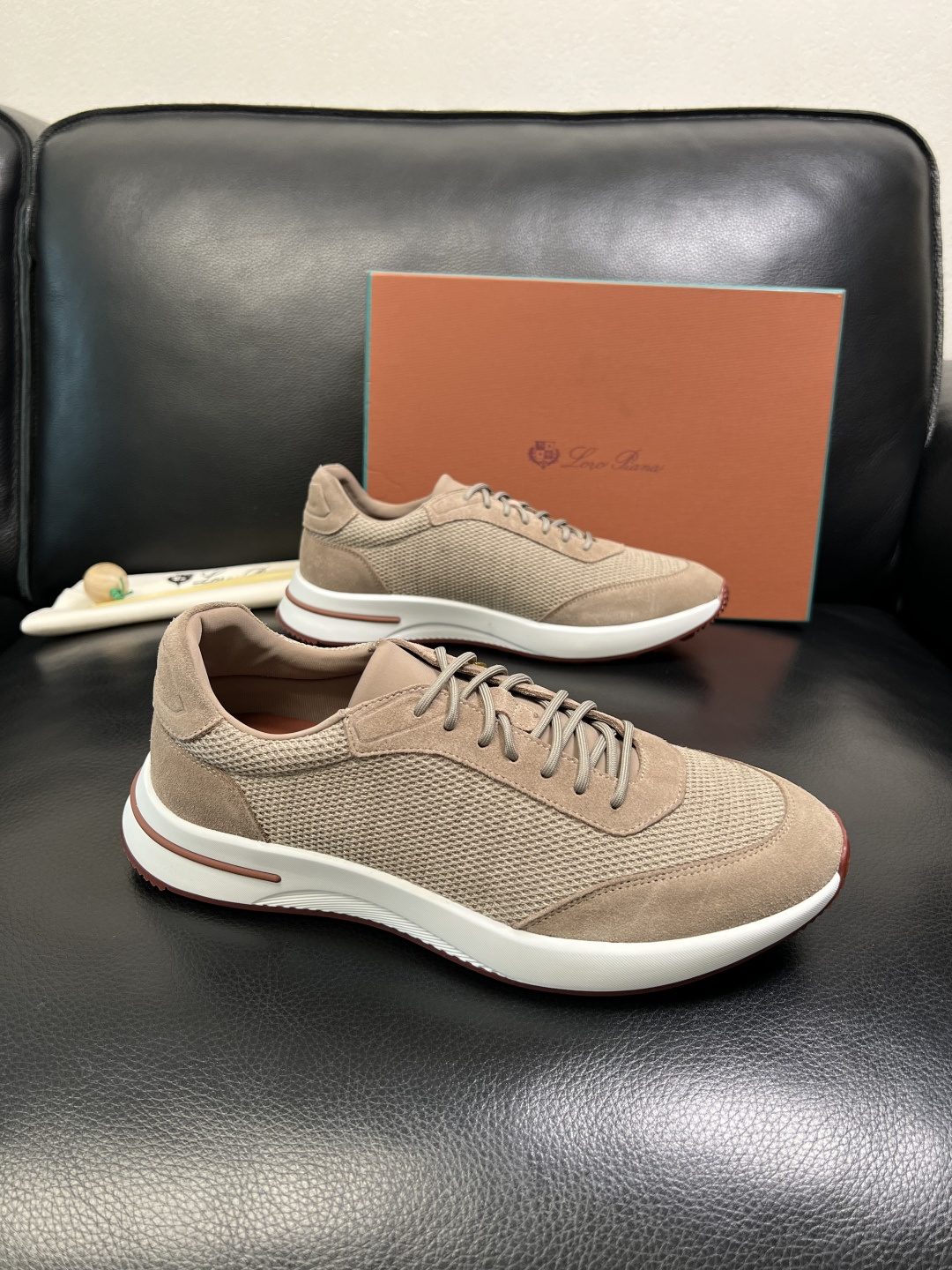 Loro Piana 高品质 顶级工艺品 诺悠翩雅 新品专柜同步原厂配置，鞋面意大利进口牛皮面料，高品质